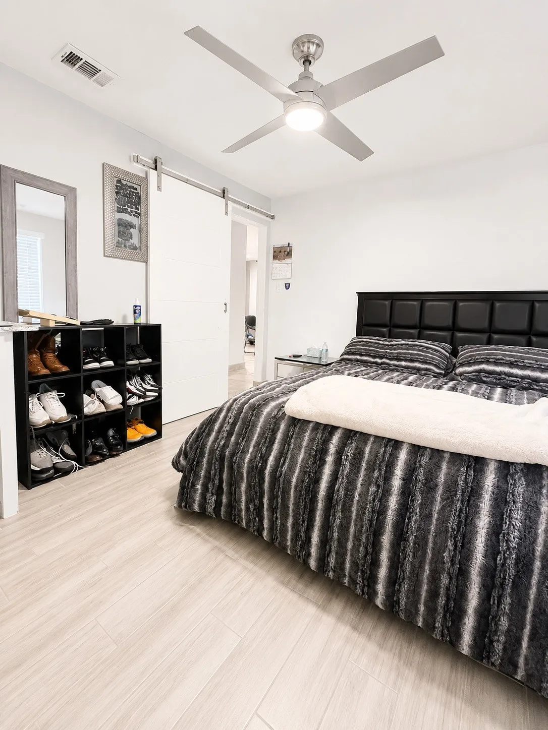 Condominium For Sale in Dallas County , 2200 E Trinity Mills Road 116, Carrollton, Texas 75006, 2 Bedrooms, 1 Bathroom, Garage spaces, 794 Sqft, built in 1980, Price $195,000, mls#21276207, Real Estate Agent in Carrollton, Homes For Sale in Dallas county, Homes For Sale in Carrollton, Realtor in Carrollton Texas, Real Estate Brokerage Independent Realty Texas, Luminita Cordes Realtor