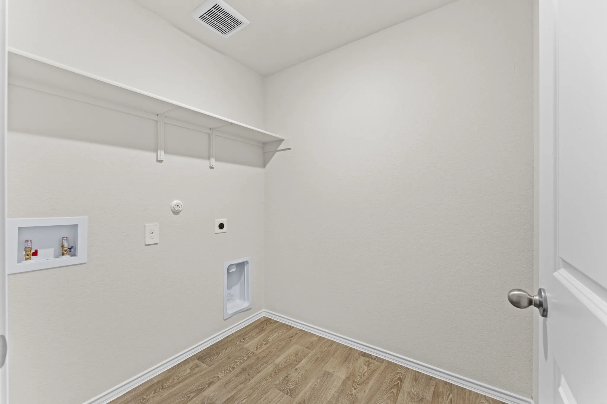 Single Family Residence For Sale in Guadalupe County , 1018 Bold Run, Seguin, Texas 78155, 4 Bedrooms, 2 Bathrooms, 2 Garage spaces, 1,647 Sqft, built in 2025, Price $274,500, mls#21283099, Real Estate Agent in Seguin, Homes For Sale in Guadalupe county, Homes For Sale in Seguin, Realtor in Seguin Texas, Real Estate Brokerage Independent Realty Texas, Luminita Cordes Realtor