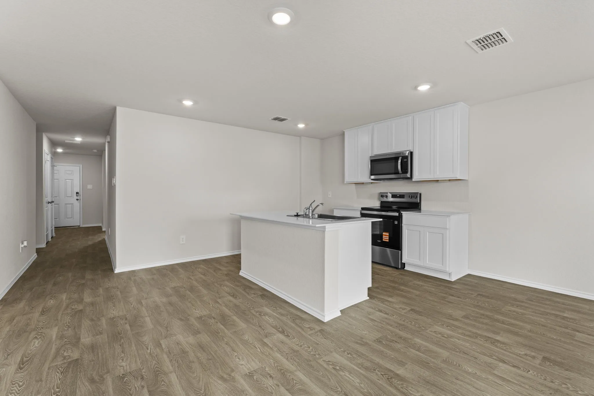 Single Family Residence For Sale in Guadalupe County , 1018 Bold Run, Seguin, Texas 78155, 4 Bedrooms, 2 Bathrooms, 2 Garage spaces, 1,647 Sqft, built in 2025, Price $274,500, mls#21283099, Real Estate Agent in Seguin, Homes For Sale in Guadalupe county, Homes For Sale in Seguin, Realtor in Seguin Texas, Real Estate Brokerage Independent Realty Texas, Luminita Cordes Realtor