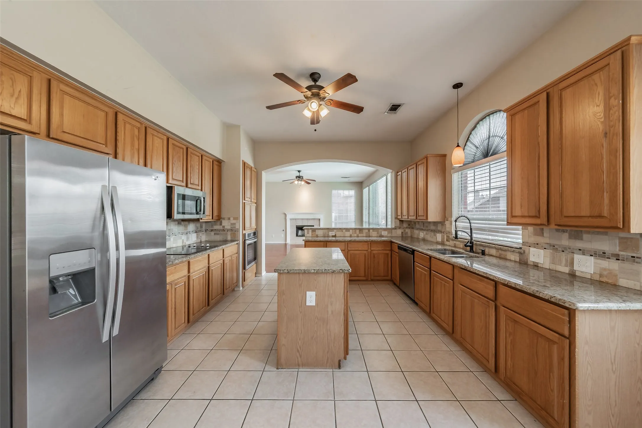 Single Family Residence For Sale in Tarrant County , 5509 Mt Mckinley Road, Fort Worth, Texas 76137, 4 Bedroom, 3 Bathroom, 2 Garage spaces, 2,739 Sqft, built in 1996, mls#21283096, Real Estate Agent in Fort Worth, Homes For Sale in Tarrant county, Homes For Sale in Fort Worth, Realtor in Fort Worth Texas, Real Estate Brokerage Independent Realty Texas, Luminita Cordes Realtor