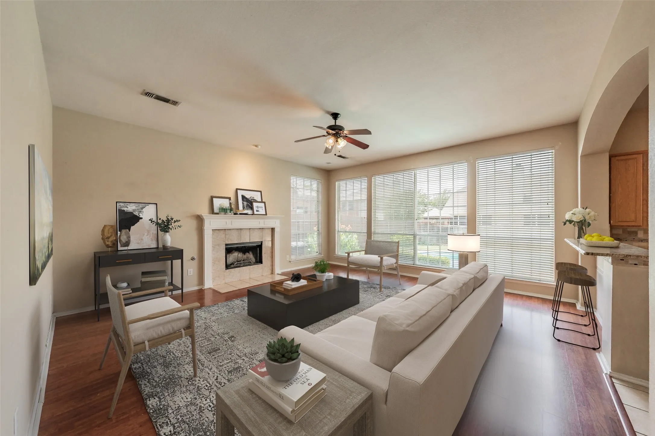 Single Family Residence For Sale in Tarrant County , 5509 Mt Mckinley Road, Fort Worth, Texas 76137, 4 Bedroom, 3 Bathroom, 2 Garage spaces, 2,739 Sqft, built in 1996, mls#21283096, Real Estate Agent in Fort Worth, Homes For Sale in Tarrant county, Homes For Sale in Fort Worth, Realtor in Fort Worth Texas, Real Estate Brokerage Independent Realty Texas, Luminita Cordes Realtor