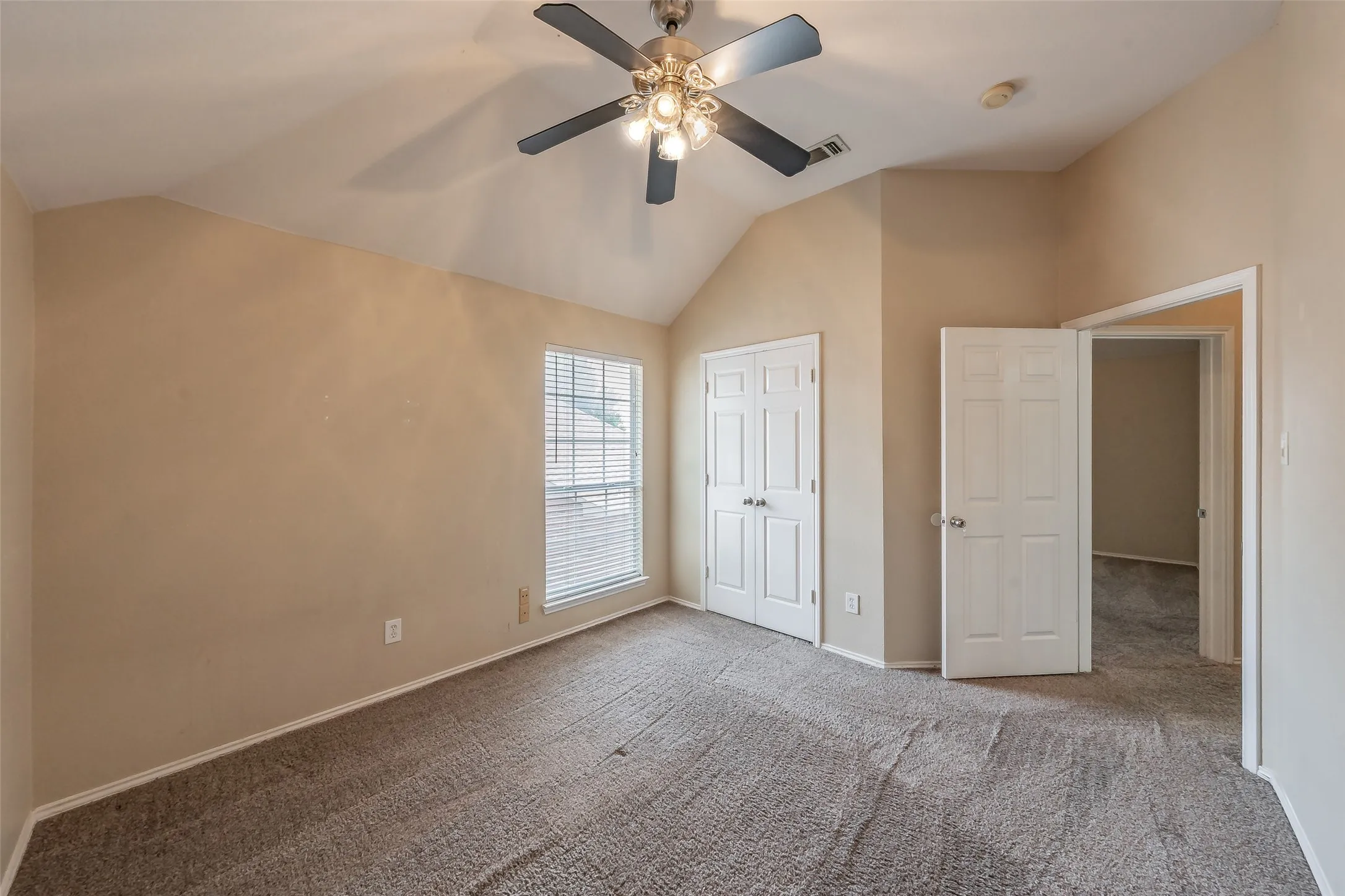 Single Family Residence For Sale in Tarrant County , 5509 Mt Mckinley Road, Fort Worth, Texas 76137, 4 Bedroom, 3 Bathroom, 2 Garage spaces, 2,739 Sqft, built in 1996, mls#21283096, Real Estate Agent in Fort Worth, Homes For Sale in Tarrant county, Homes For Sale in Fort Worth, Realtor in Fort Worth Texas, Real Estate Brokerage Independent Realty Texas, Luminita Cordes Realtor