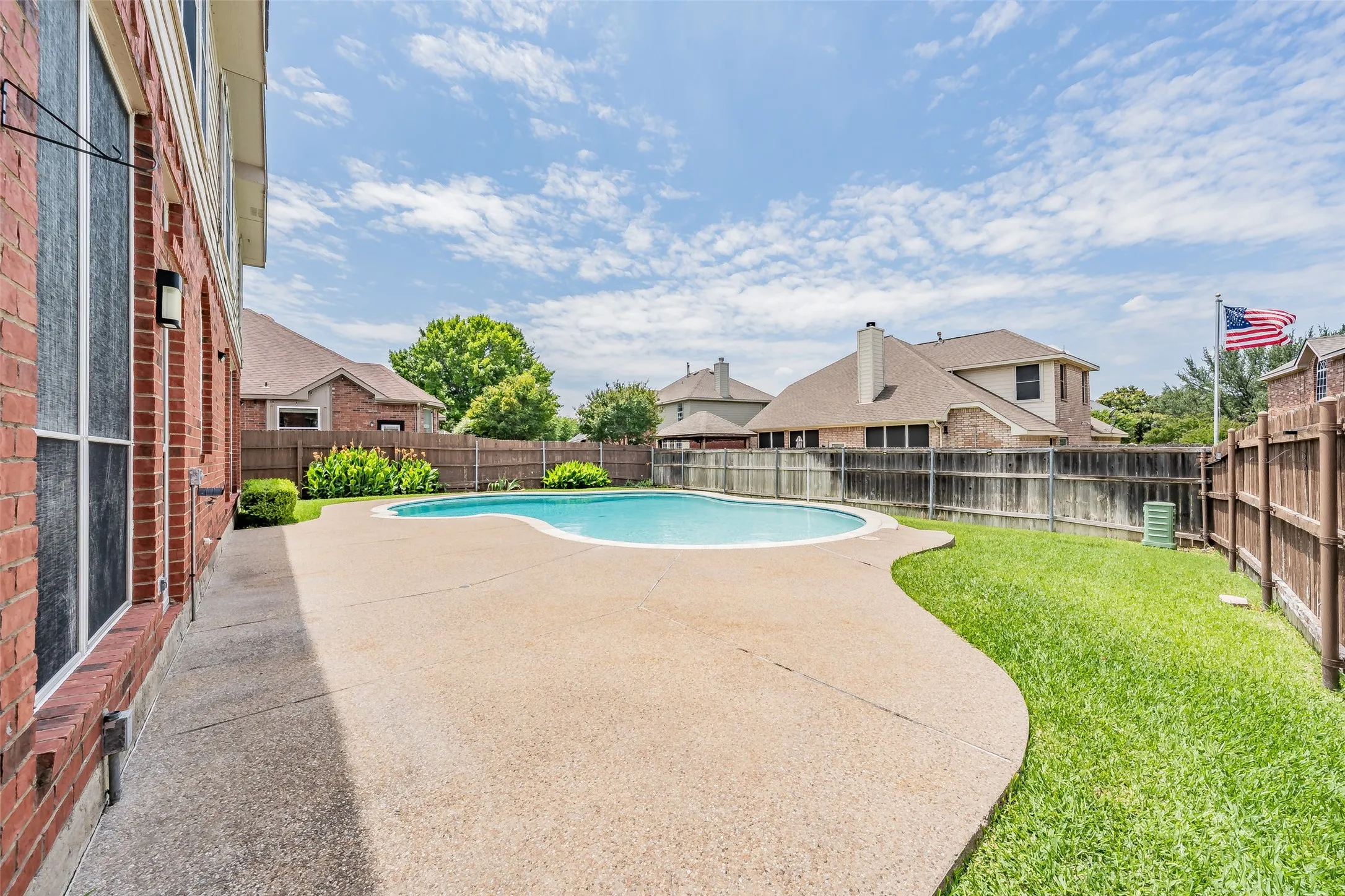 Single Family Residence For Sale in Tarrant County , 5509 Mt Mckinley Road, Fort Worth, Texas 76137, 4 Bedroom, 3 Bathroom, 2 Garage spaces, 2,739 Sqft, built in 1996, mls#21283096, Real Estate Agent in Fort Worth, Homes For Sale in Tarrant county, Homes For Sale in Fort Worth, Realtor in Fort Worth Texas, Real Estate Brokerage Independent Realty Texas, Luminita Cordes Realtor