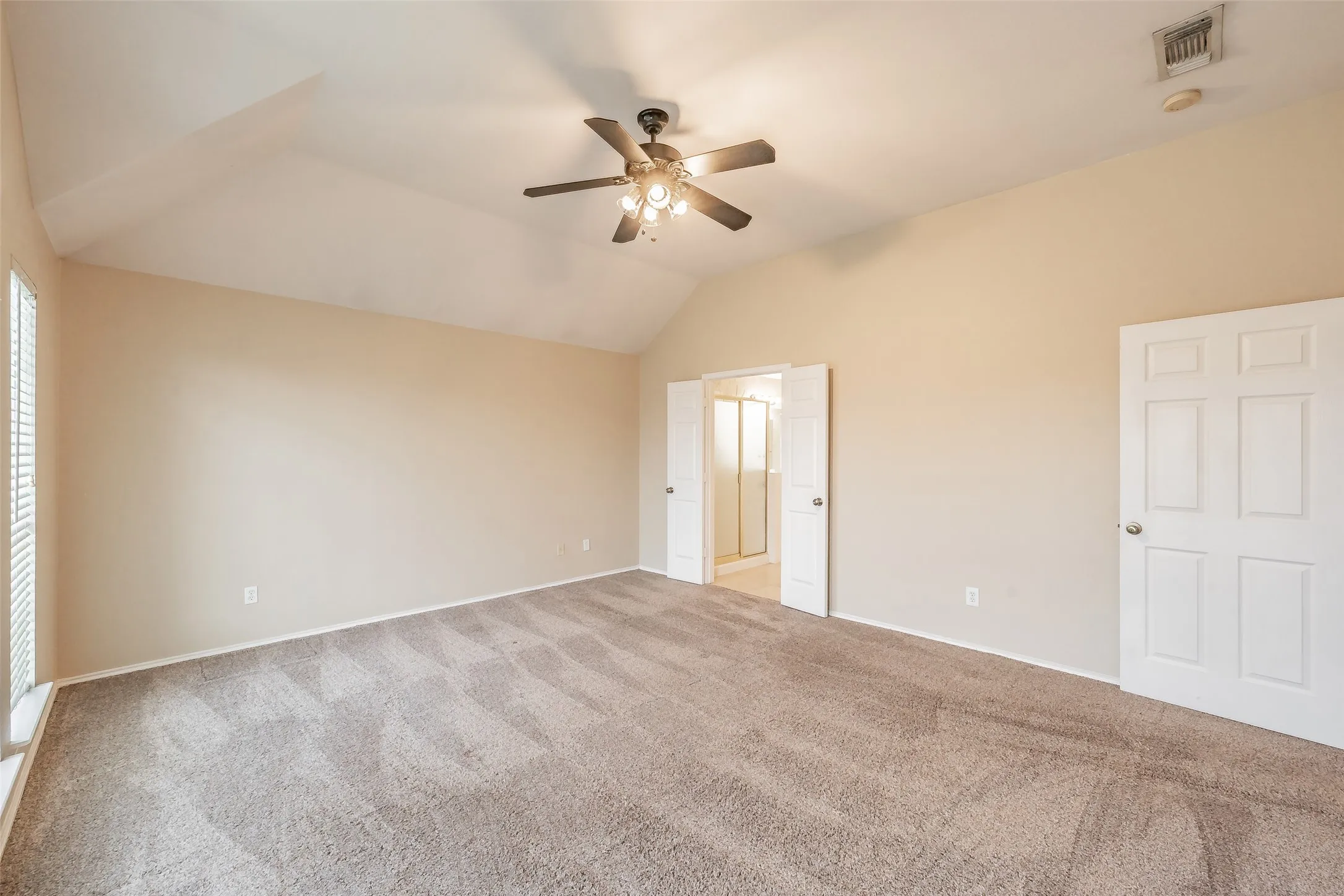 Single Family Residence For Sale in Tarrant County , 5509 Mt Mckinley Road, Fort Worth, Texas 76137, 4 Bedroom, 3 Bathroom, 2 Garage spaces, 2,739 Sqft, built in 1996, mls#21283096, Real Estate Agent in Fort Worth, Homes For Sale in Tarrant county, Homes For Sale in Fort Worth, Realtor in Fort Worth Texas, Real Estate Brokerage Independent Realty Texas, Luminita Cordes Realtor