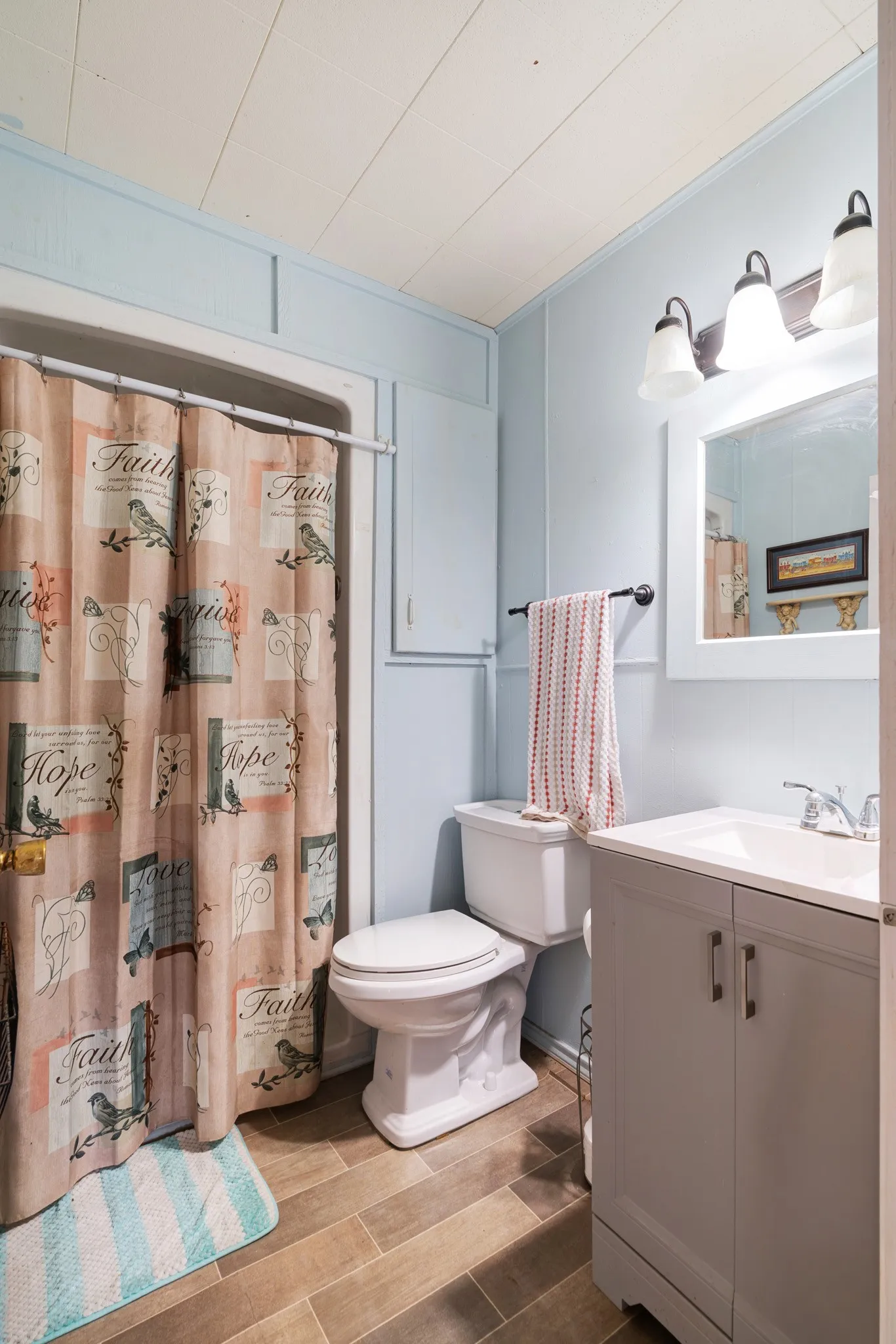 Single Family Residence For Sale in Lamar County , 330 Young Street, Blossom, Texas 75416, 3 Bedroom, 2 Bathroom, Garage spaces, 1,724 Sqft, built in 0, mls#21281608, Real Estate Agent in Blossom, Homes For Sale in Lamar county, Homes For Sale in Blossom, Realtor in Blossom Texas, Real Estate Brokerage Independent Realty Texas, Luminita Cordes Realtor