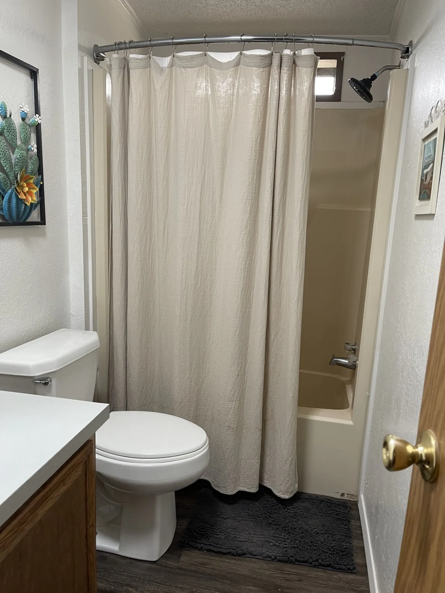 Mobile Home For Sale in Brown County , 2031 Oak Trail Drive, May, Texas 76857, 2 Bedroom, 2 Bathroom, Garage spaces, 1,184 Sqft, built in 1986, mls#21283021, Real Estate Agent in May, Homes For Sale in Brown county, Homes For Sale in May, Realtor in May Texas, Real Estate Brokerage Independent Realty Texas, Luminita Cordes Realtor