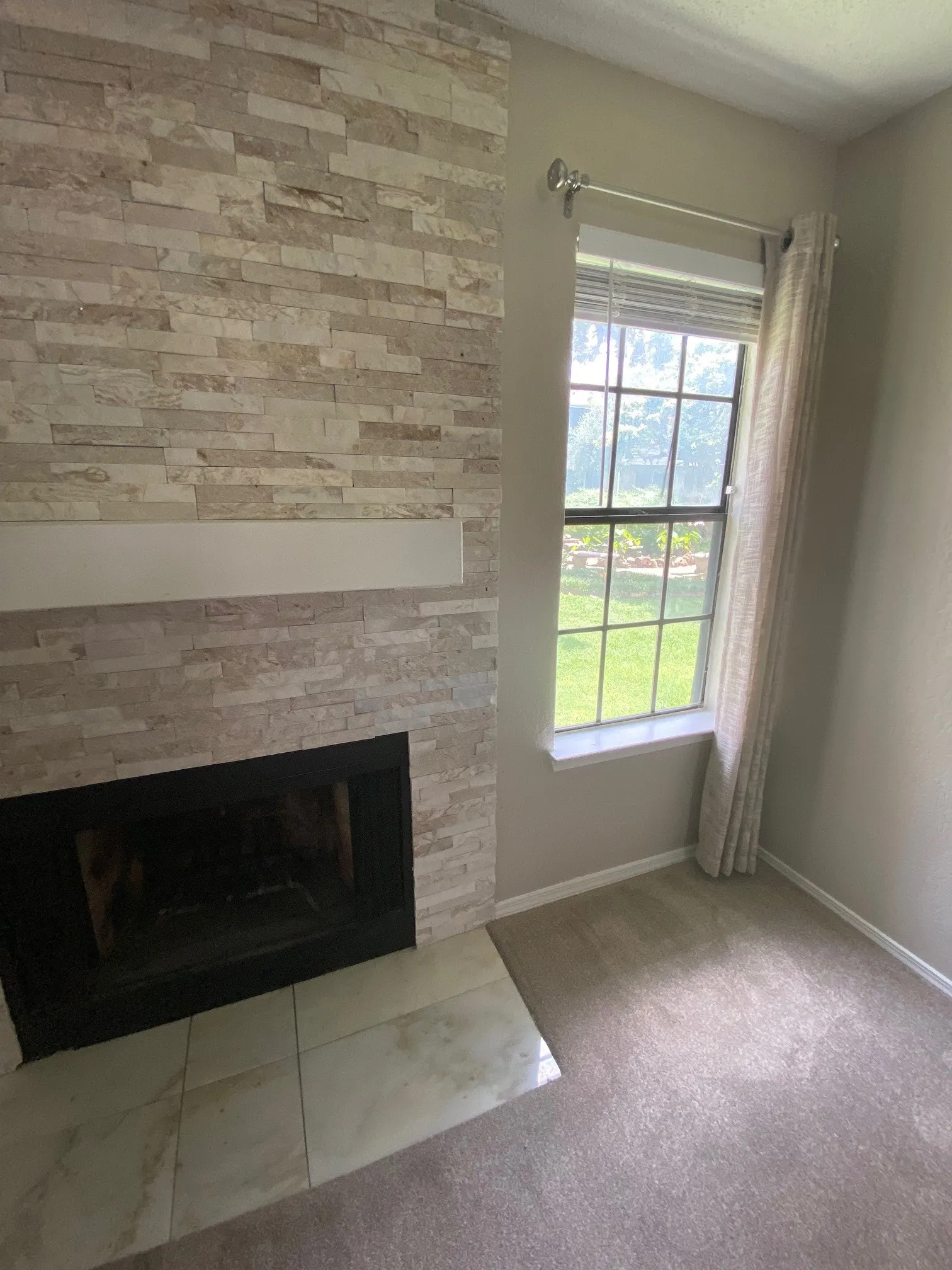 Condominium For Sale in Collin County , 4748 Old Bent Tree Lane 1303, Dallas, Texas 75287, 1 Bedroom, 1 Bathroom, Garage spaces, 527 Sqft, built in 1985, Price $122,000, mls#21282541, Real Estate Agent in Dallas, Homes For Sale in Collin county, Homes For Sale in Dallas, Realtor in Dallas Texas, Real Estate Brokerage Independent Realty Texas, Luminita Cordes Realtor