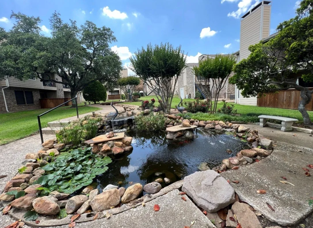 Condominium For Sale in Collin County , 4748 Old Bent Tree Lane 1303, Dallas, Texas 75287, 1 Bedroom, 1 Bathroom, Garage spaces, 527 Sqft, built in 1985, Price $122,000, mls#21282541, Real Estate Agent in Dallas, Homes For Sale in Collin county, Homes For Sale in Dallas, Realtor in Dallas Texas, Real Estate Brokerage Independent Realty Texas, Luminita Cordes Realtor