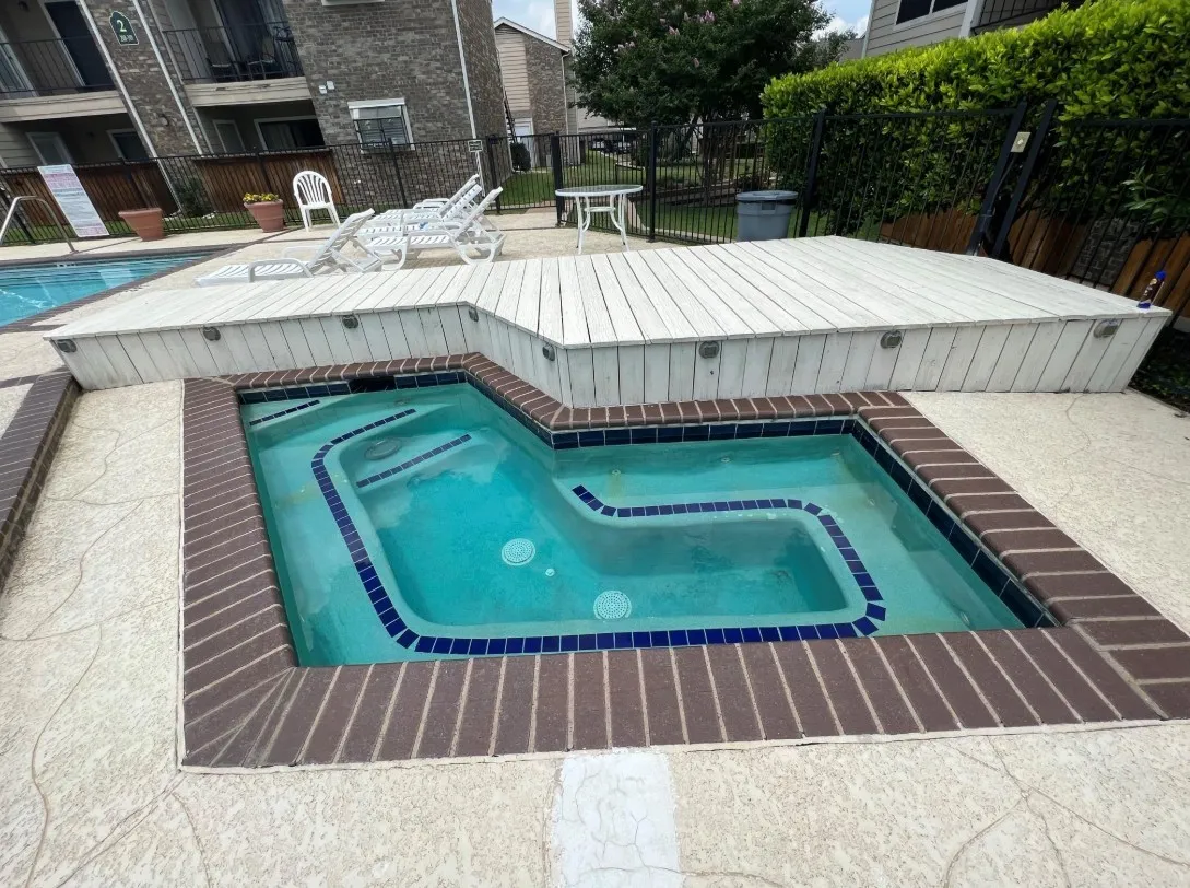 Condominium For Sale in Collin County , 4748 Old Bent Tree Lane 1303, Dallas, Texas 75287, 1 Bedroom, 1 Bathroom, Garage spaces, 527 Sqft, built in 1985, Price $122,000, mls#21282541, Real Estate Agent in Dallas, Homes For Sale in Collin county, Homes For Sale in Dallas, Realtor in Dallas Texas, Real Estate Brokerage Independent Realty Texas, Luminita Cordes Realtor