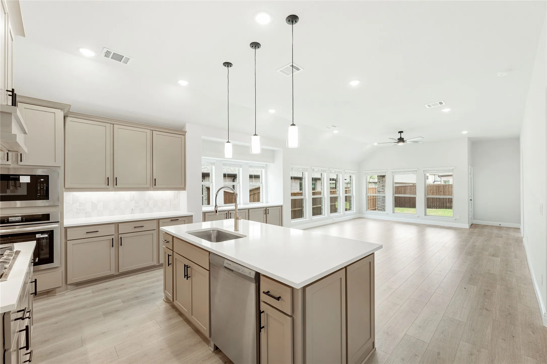 Single Family Residence For Sale in Denton County , 13124 Limestone Street, Providence Village, Texas 76227, 4 Bedroom, 3 Bathroom, 2 Garage spaces, 2,454 Sqft, built in 2026, mls#21283177, Real Estate Agent in Providence Village, Homes For Sale in Denton county, Homes For Sale in Providence Village, Realtor in Providence Village Texas, Real Estate Brokerage Independent Realty Texas, Luminita Cordes Realtor