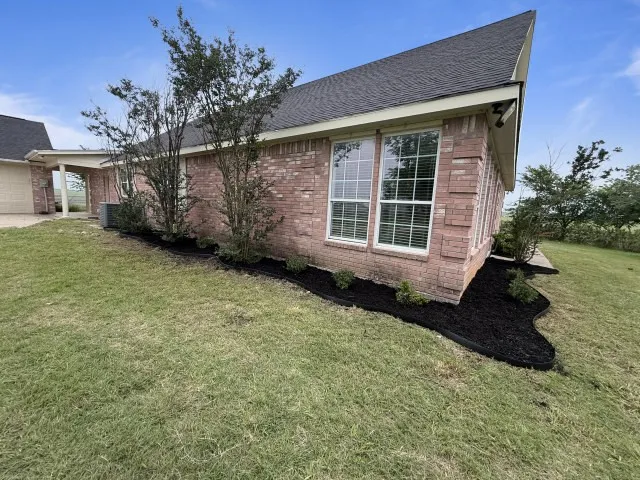 Single Family Residence For Sale in Navarro County , 9652 County Road 4360, Frost, Texas 76641, 3 Bedrooms, 2 Bathrooms, 3 Garage spaces, 2,995 Sqft, built in 2000, Price $415,000, mls#21283165, Real Estate Agent in Frost, Homes For Sale in Navarro county, Homes For Sale in Frost, Realtor in Frost Texas, Real Estate Brokerage Independent Realty Texas, Luminita Cordes Realtor
