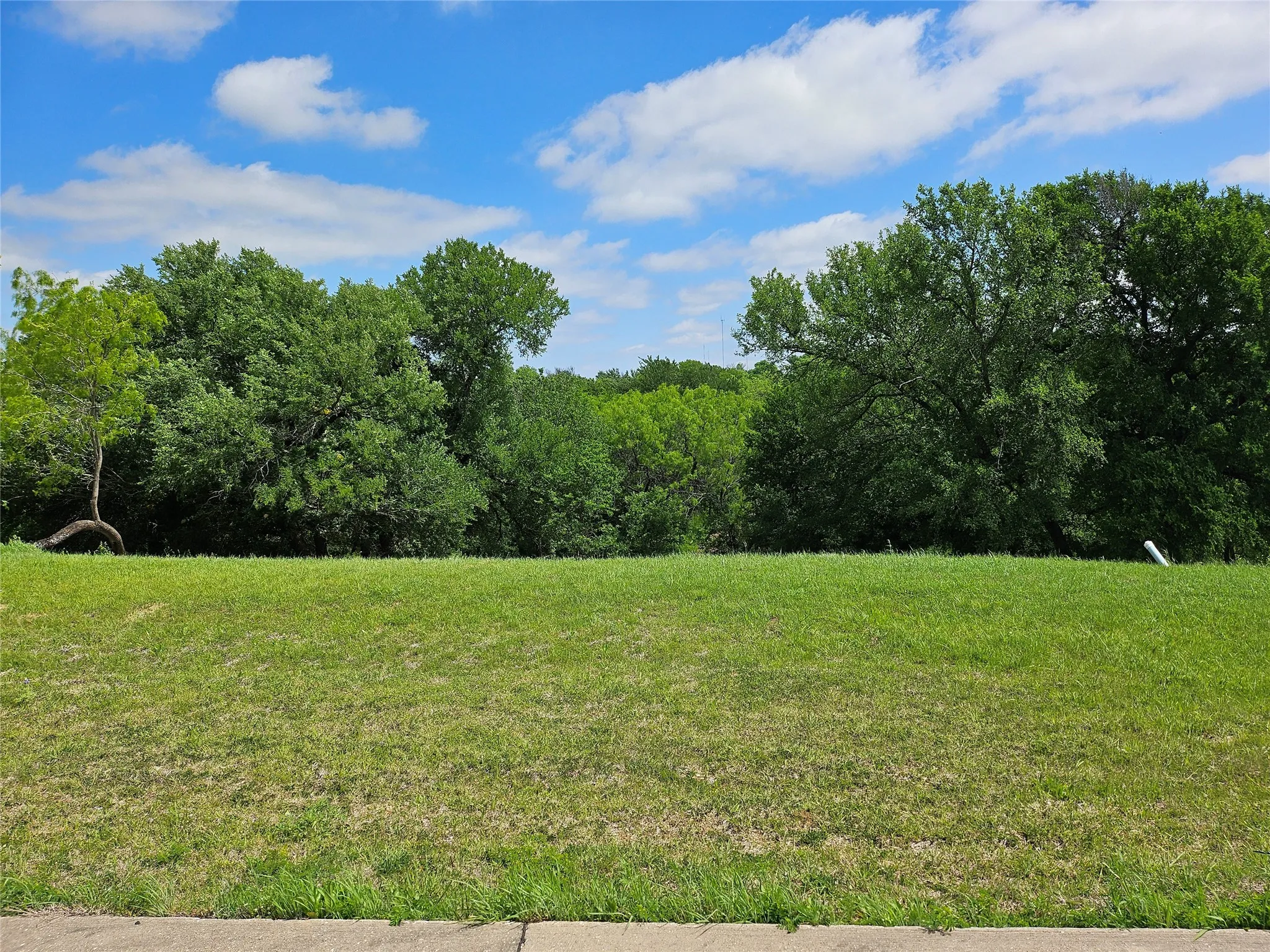 1.3 Acre lot ready to build