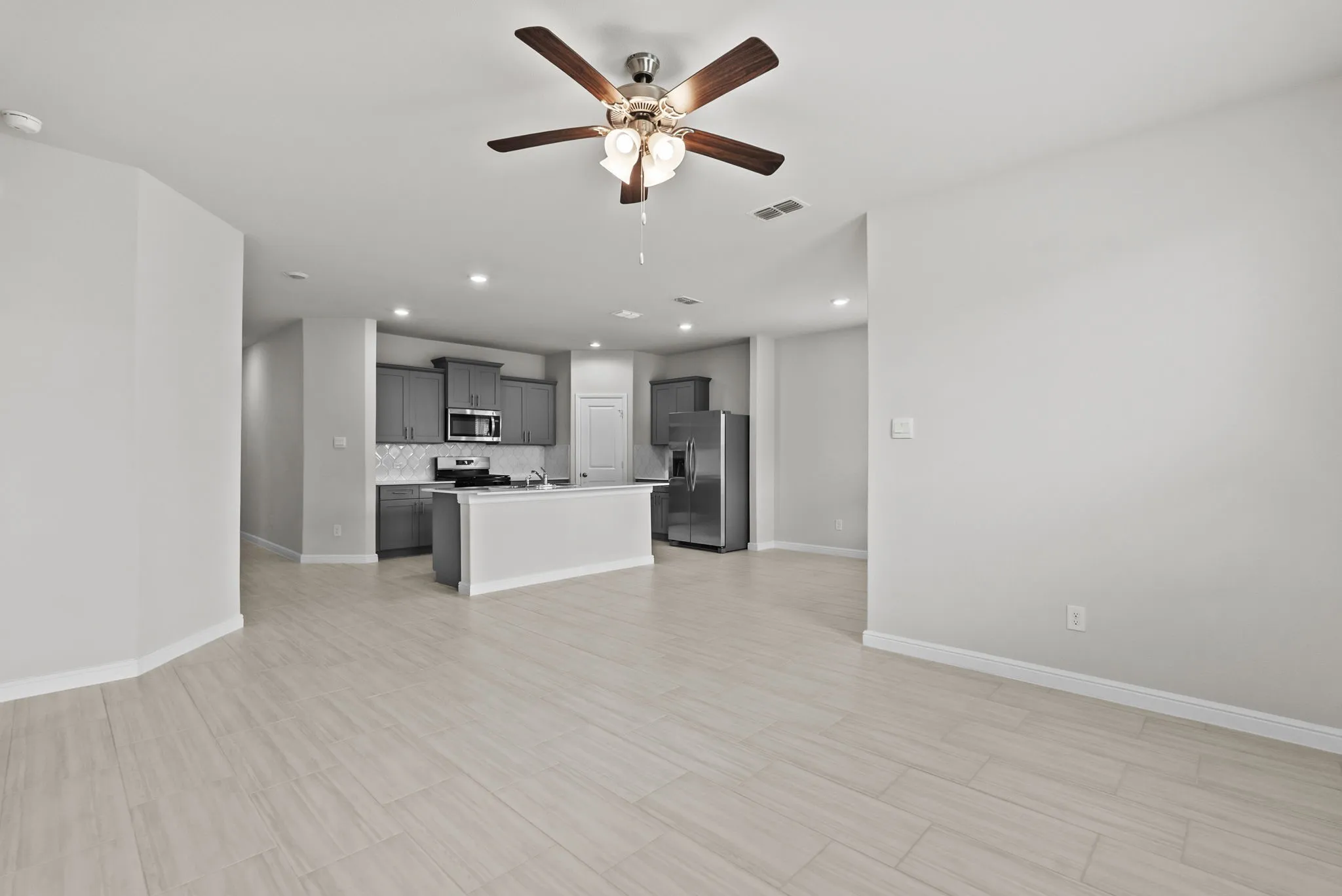 Single Family Residence For Sale in Tarrant County , 4372 Mill Stream Lane, Fort Worth, Texas 76036, 4 Bedroom, 2 Bathroom, 2 Garage spaces, 1,602 Sqft, built in 2026, Price $334,500, mls#21283212, Real Estate Agent in Fort Worth, Homes For Sale in Tarrant county, Homes For Sale in Fort Worth, Realtor in Fort Worth Texas, Real Estate Brokerage Independent Realty Texas, Luminita Cordes Realtor