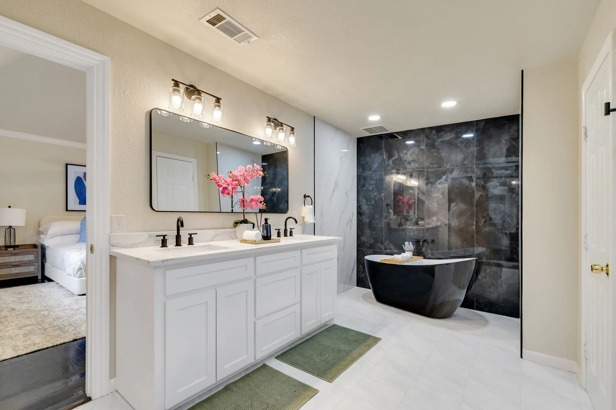 Single Family Residence For Sale in Collin County , 4212 Joshua Lane, Dallas, Texas 75287, 4 Bedroom, 3 Bathroom, 2 Garage spaces, 2,551 Sqft, built in 1981, mls#21277323, Real Estate Agent in Dallas, Homes For Sale in Collin county, Homes For Sale in Dallas, Realtor in Dallas Texas, Real Estate Brokerage Independent Realty Texas, Luminita Cordes Realtor