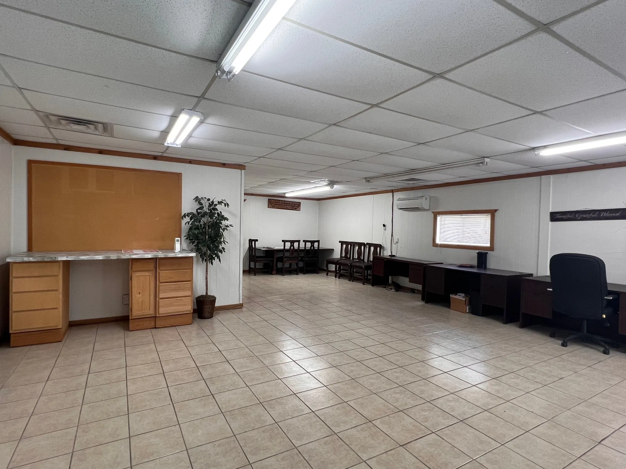 Office For Sale in Comanche County , 7680 Highway 67, Comanche, Texas 76442, 0, 0, Garage spaces, 0 Sqft, built in 1967, mls#21281547, Real Estate Agent in Comanche, Homes For Sale in Comanche county, Homes For Sale in Comanche, Realtor in Comanche Texas, Real Estate Brokerage Independent Realty Texas, Luminita Cordes Realtor