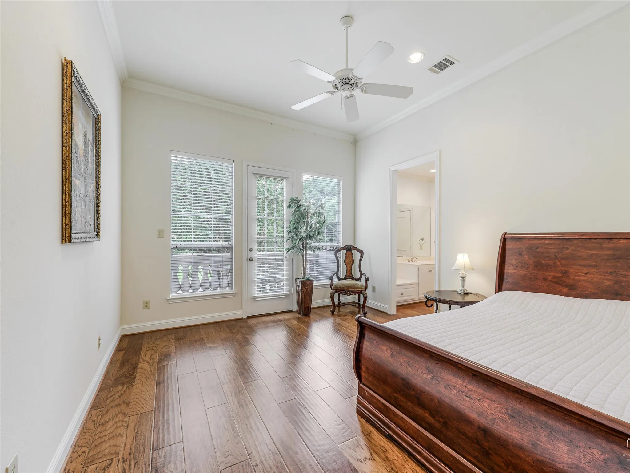 Single Family Residence For Sale in Collin County , 1201 Pecan Hollow Trail, Mc Kinney, Texas 75072, 5 Bedroom, 5 Bathroom, 3 Garage spaces, 5,375 Sqft, built in 2001, mls#21281510, Real Estate Agent in Mc Kinney, Homes For Sale in Collin county, Homes For Sale in Mc Kinney, Realtor in Mc Kinney Texas, Real Estate Brokerage Independent Realty Texas, Luminita Cordes Realtor