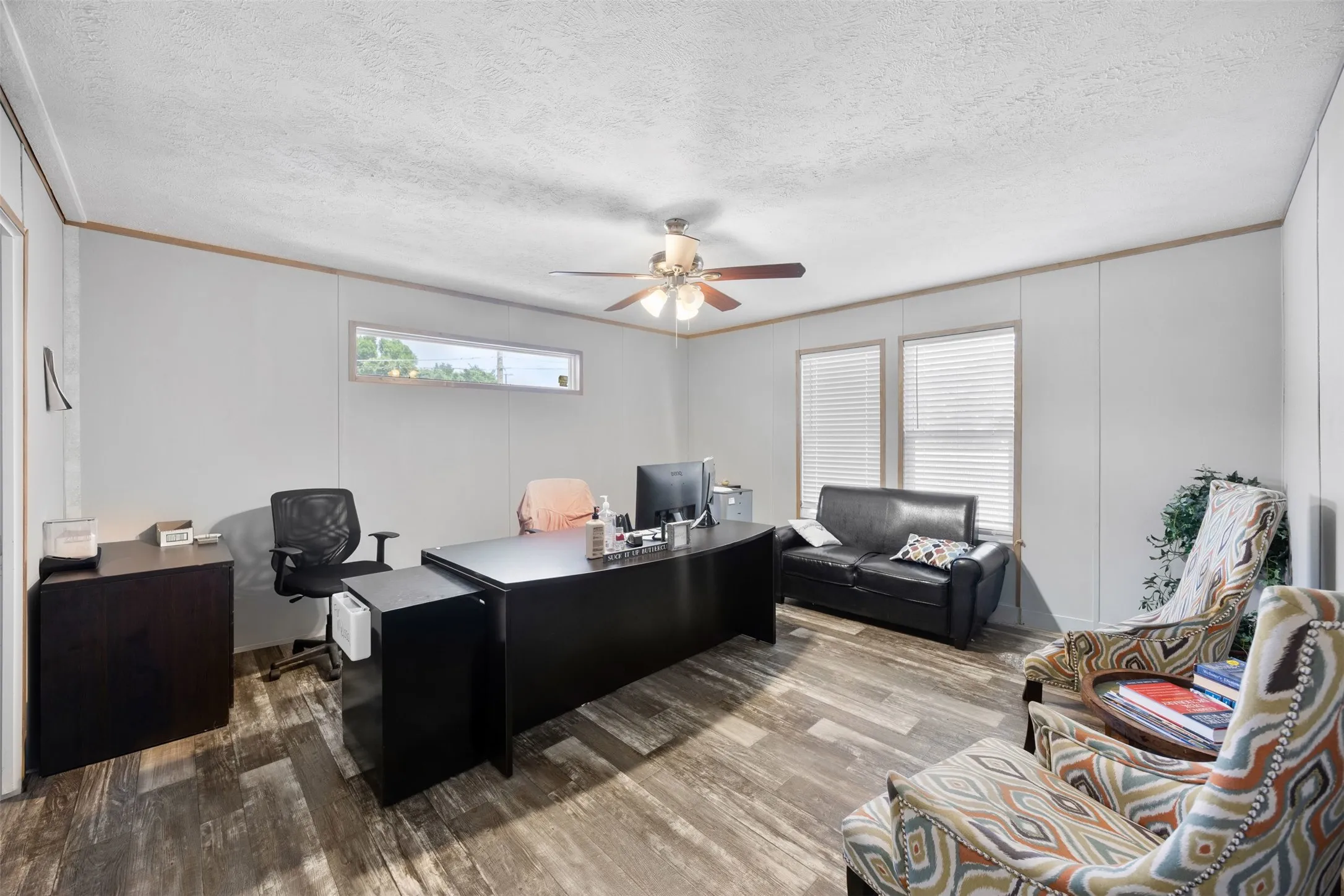 Mobile Home For Sale in Tarrant County , 101 Syble Jean Drive, Burleson, Texas 76028, 4 Bedrooms, 2 Bathrooms, Garage spaces, 1,292 Sqft, built in 1997, Price $299,900, mls#21277507, Real Estate Agent in Burleson, Homes For Sale in Tarrant county, Homes For Sale in Burleson, Realtor in Burleson Texas, Real Estate Brokerage Independent Realty Texas, Luminita Cordes Realtor