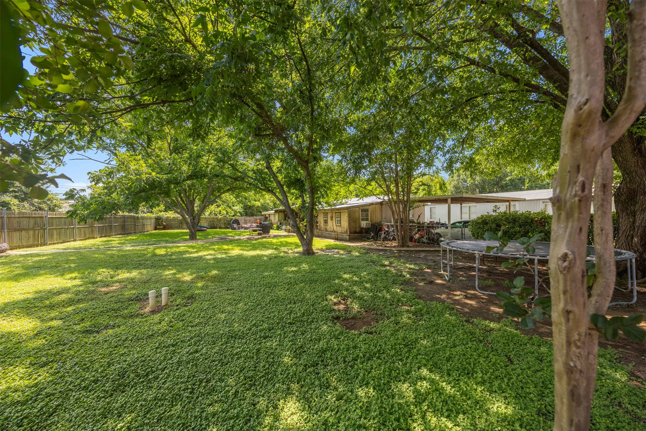 Mobile Home For Sale in Tarrant County , 103 Syble Jean Drive, Burleson, Texas 76028, 3 Bedrooms, 2 Bathrooms, Garage spaces, 1,056 Sqft, built in 1997, Price $199,999, mls#21277512, Real Estate Agent in Burleson, Homes For Sale in Tarrant county, Homes For Sale in Burleson, Realtor in Burleson Texas, Real Estate Brokerage Independent Realty Texas, Luminita Cordes Realtor