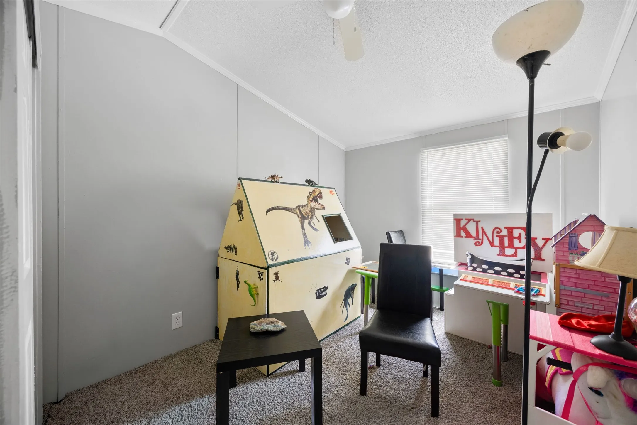 Mobile Home For Sale in Tarrant County , 105 Syble Jean Drive, Burleson, Texas 76028, 3 Bedrooms, 2 Bathrooms, Garage spaces, 1,292 Sqft, built in 1997, Price $199,999, mls#21277517, Real Estate Agent in Burleson, Homes For Sale in Tarrant county, Homes For Sale in Burleson, Realtor in Burleson Texas, Real Estate Brokerage Independent Realty Texas, Luminita Cordes Realtor