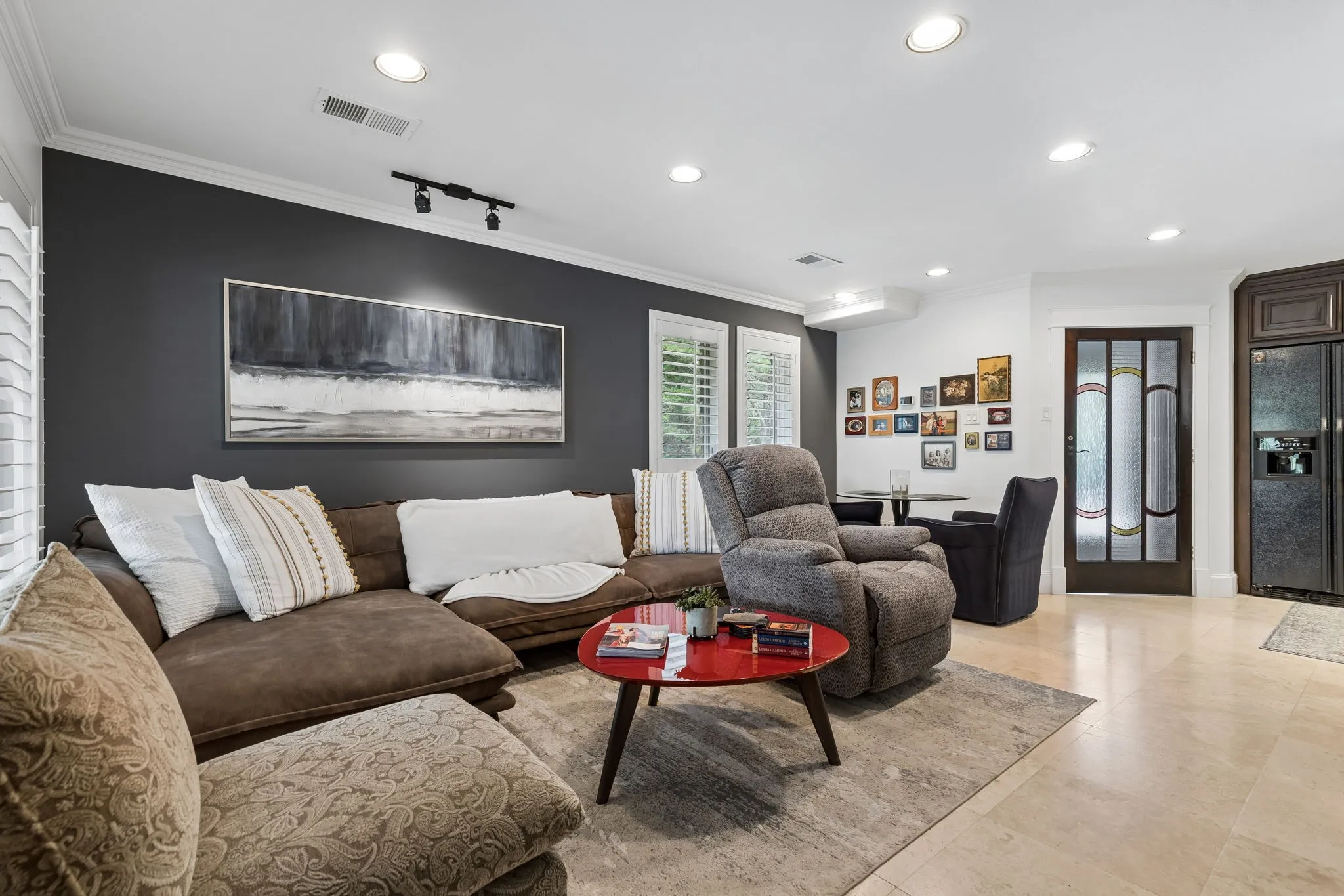 Single Family Residence For Sale in Cooke County , 1306 Morrow Road, Valley View, Texas 76272, 2 Bedrooms, 2 Bathrooms, Garage spaces, 3,999 Sqft, built in 2018, Price $2,800,000, mls#21283256, Real Estate Agent in Valley View, Homes For Sale in Cooke county, Homes For Sale in Valley View, Realtor in Valley View Texas, Real Estate Brokerage Independent Realty Texas, Luminita Cordes Realtor