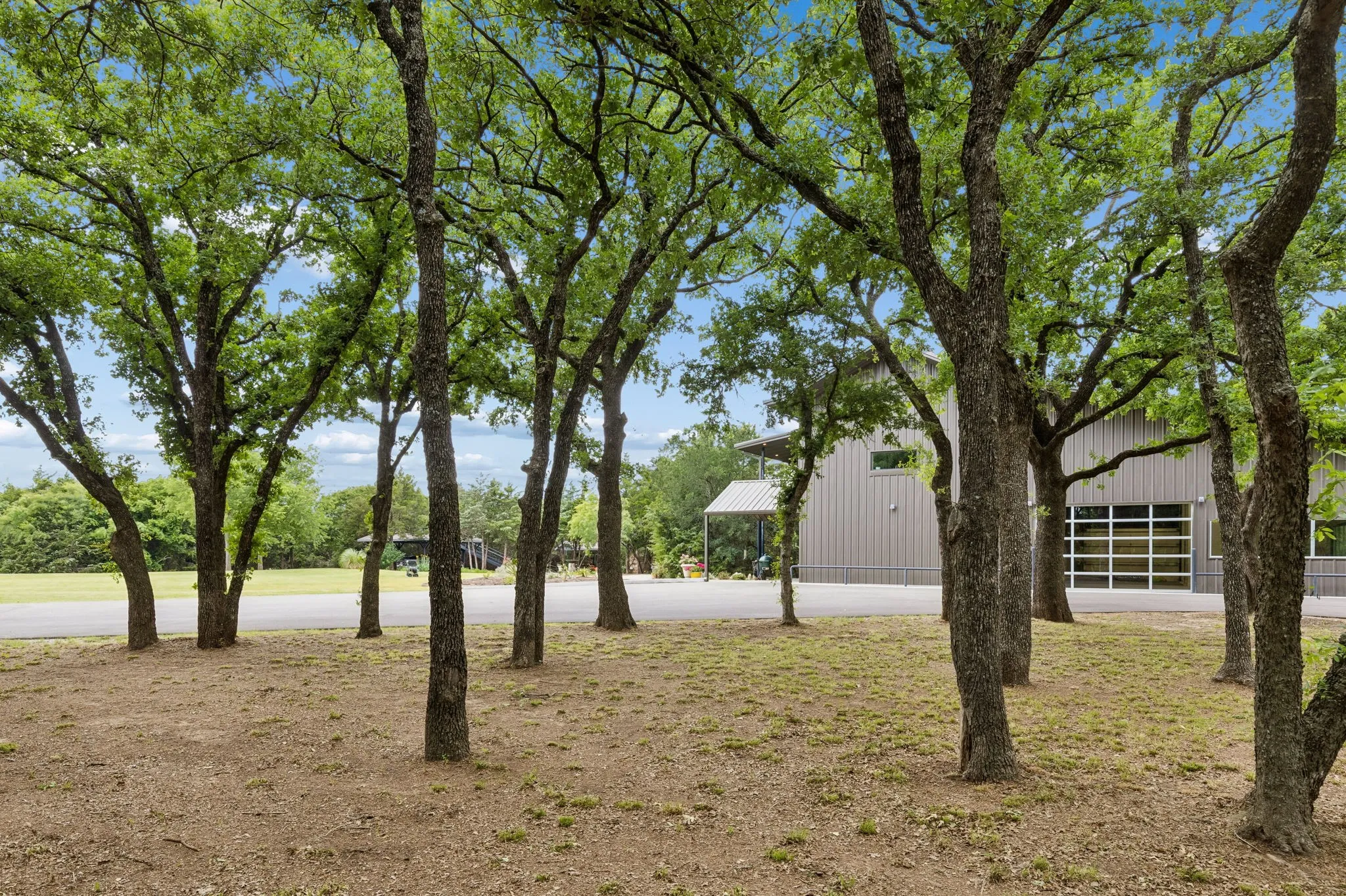 Single Family Residence For Sale in Cooke County , 1306 Morrow Road, Valley View, Texas 76272, 2 Bedrooms, 2 Bathrooms, Garage spaces, 3,999 Sqft, built in 2018, Price $2,800,000, mls#21283256, Real Estate Agent in Valley View, Homes For Sale in Cooke county, Homes For Sale in Valley View, Realtor in Valley View Texas, Real Estate Brokerage Independent Realty Texas, Luminita Cordes Realtor
