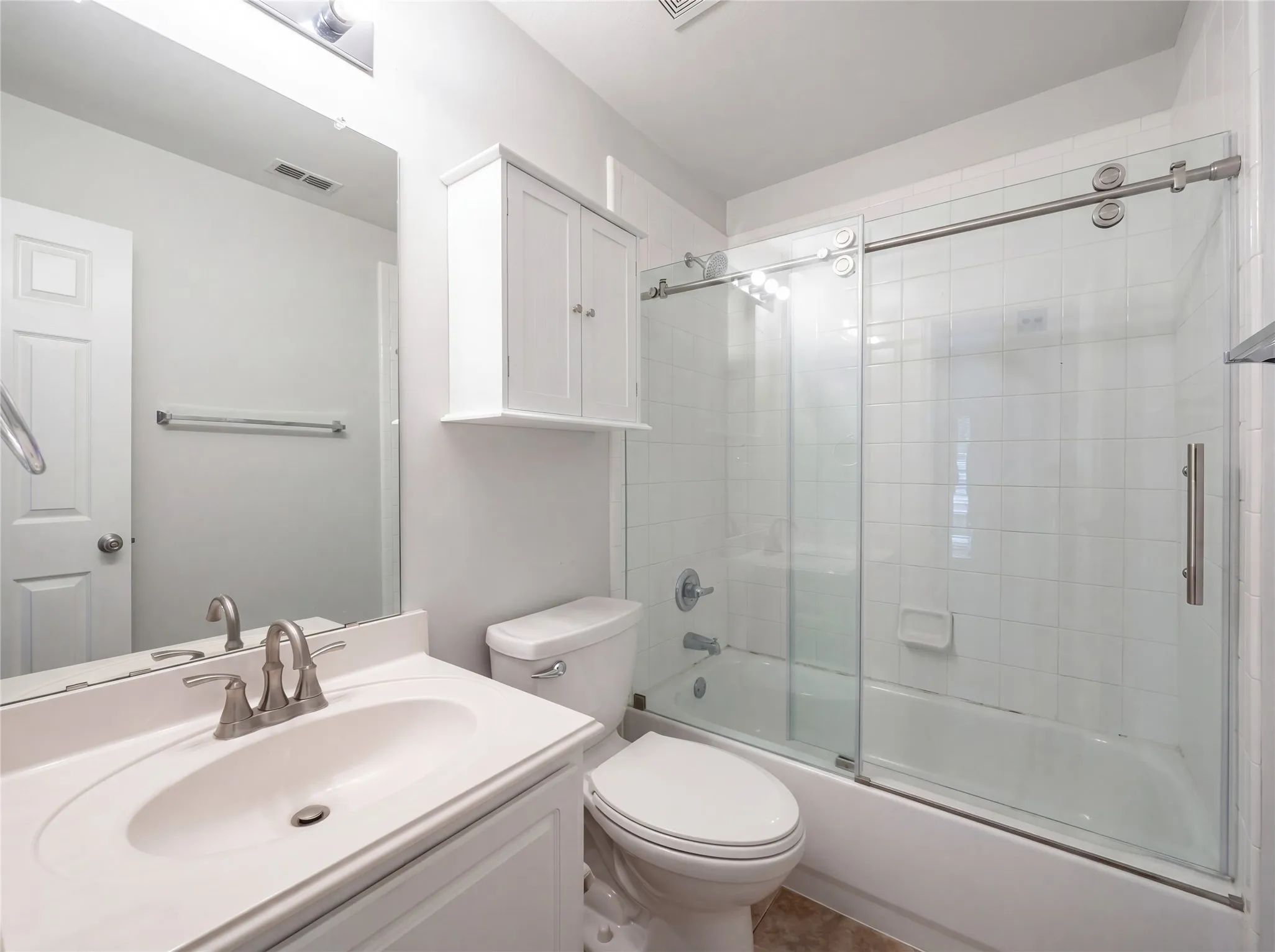 Single Family Residence For Sale in Collin County , 4536 Risinghill Drive, Plano, Texas 75024, 4 Bedroom, 4 Bathroom, 2 Garage spaces, 3,294 Sqft, built in 2000, mls#21283268, Real Estate Agent in Plano, Homes For Sale in Collin county, Homes For Sale in Plano, Realtor in Plano Texas, Real Estate Brokerage Independent Realty Texas, Luminita Cordes Realtor