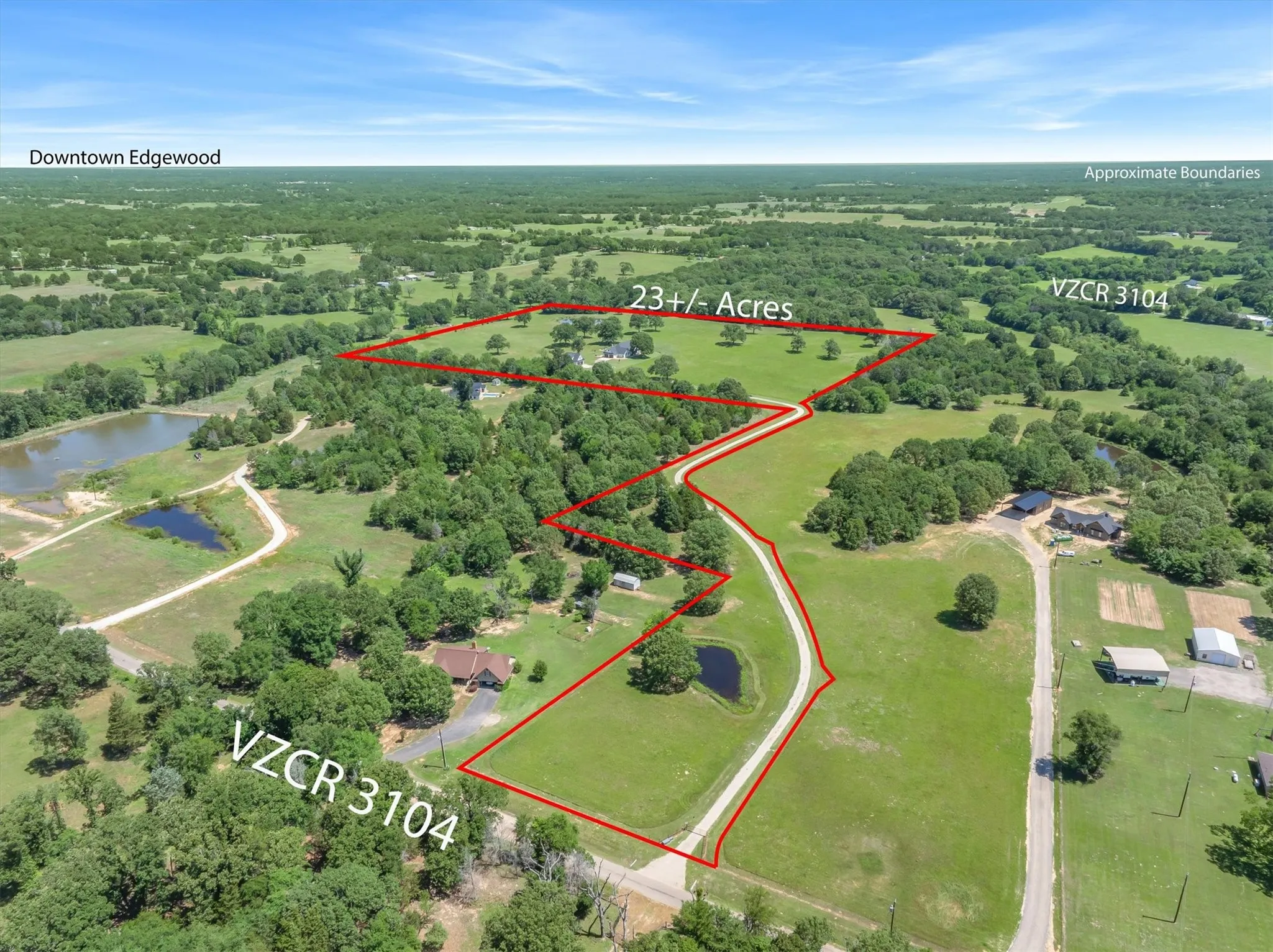Single Family Residence For Sale in Van Zandt County , 2408 Vz County Road 3104, Edgewood, Texas 75117, 3 Bedroom, 4 Bathroom, 4 Garage spaces, 3,299 Sqft, built in 2024, mls#21281881, Real Estate Agent in Edgewood, Homes For Sale in Van Zandt county, Homes For Sale in Edgewood, Realtor in Edgewood Texas, Real Estate Brokerage Independent Realty Texas, Luminita Cordes Realtor