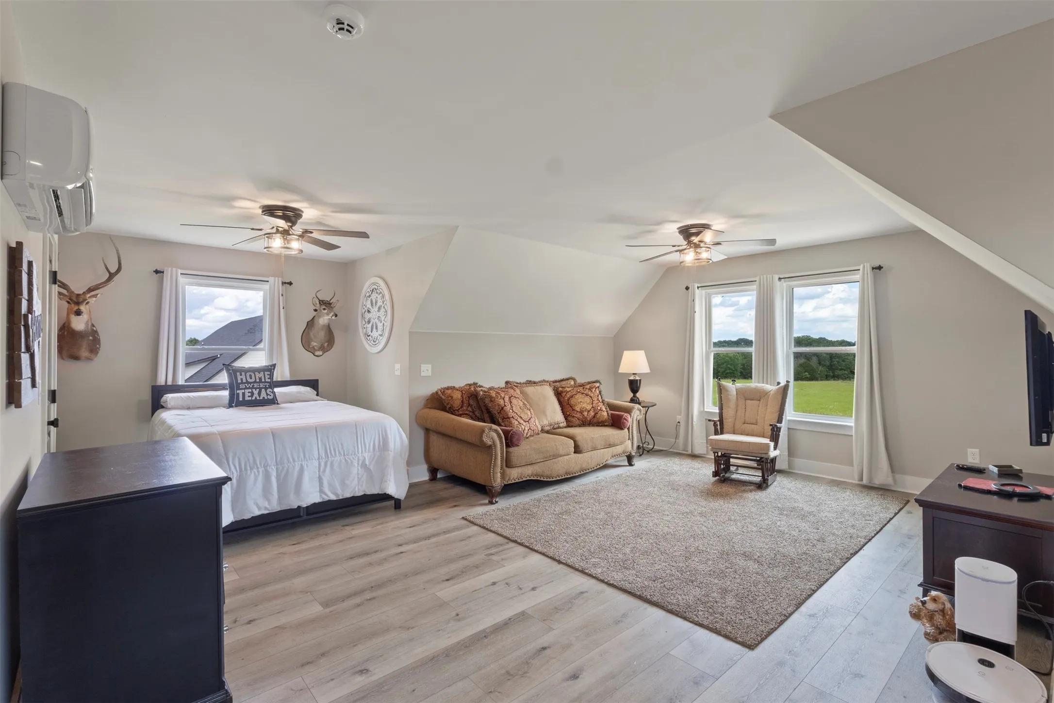 Single Family Residence For Sale in Van Zandt County , 2408 Vz County Road 3104, Edgewood, Texas 75117, 3 Bedroom, 4 Bathroom, 4 Garage spaces, 3,299 Sqft, built in 2024, mls#21281881, Real Estate Agent in Edgewood, Homes For Sale in Van Zandt county, Homes For Sale in Edgewood, Realtor in Edgewood Texas, Real Estate Brokerage Independent Realty Texas, Luminita Cordes Realtor