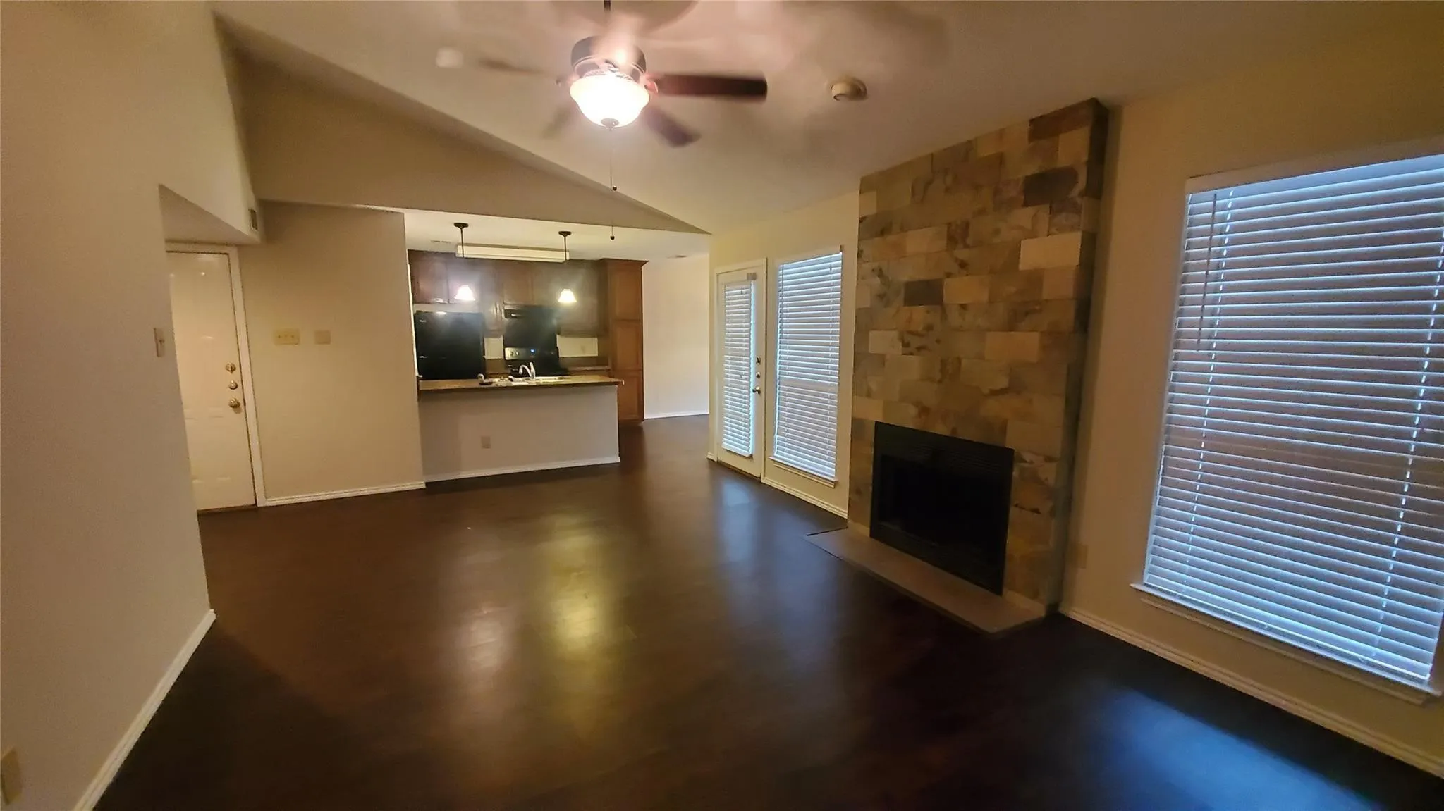 Condominium For Rent in Dallas County , 6002 Marvin Loving Drive 203, Garland, Texas 75043, 2 Bedrooms, 2 Bathrooms, Garage spaces, 1,060 Sqft, built in 1982, Price $1,425, mls#21283285, Real Estate Agent in Garland, Homes For Rent in Dallas county, Homes For Rent in Garland, Realtor in Garland Texas, Real Estate Brokerage Independent Realty Texas, Luminita Cordes Realtor