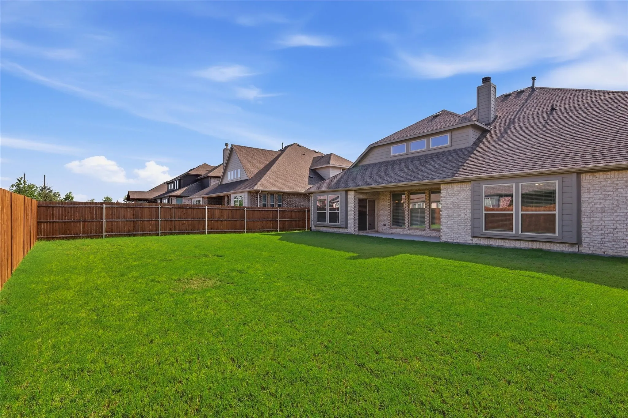 Single Family Residence For Sale in Denton County , 208 Lakewood Lane, Ponder, Texas 76259, 5 Bedroom, 4 Bathroom, 2 Garage spaces, 3,479 Sqft, built in 2023, Price $555,000, mls#21281706, Real Estate Agent in Ponder, Homes For Sale in Denton county, Homes For Sale in Ponder, Realtor in Ponder Texas, Real Estate Brokerage Independent Realty Texas, Luminita Cordes Realtor