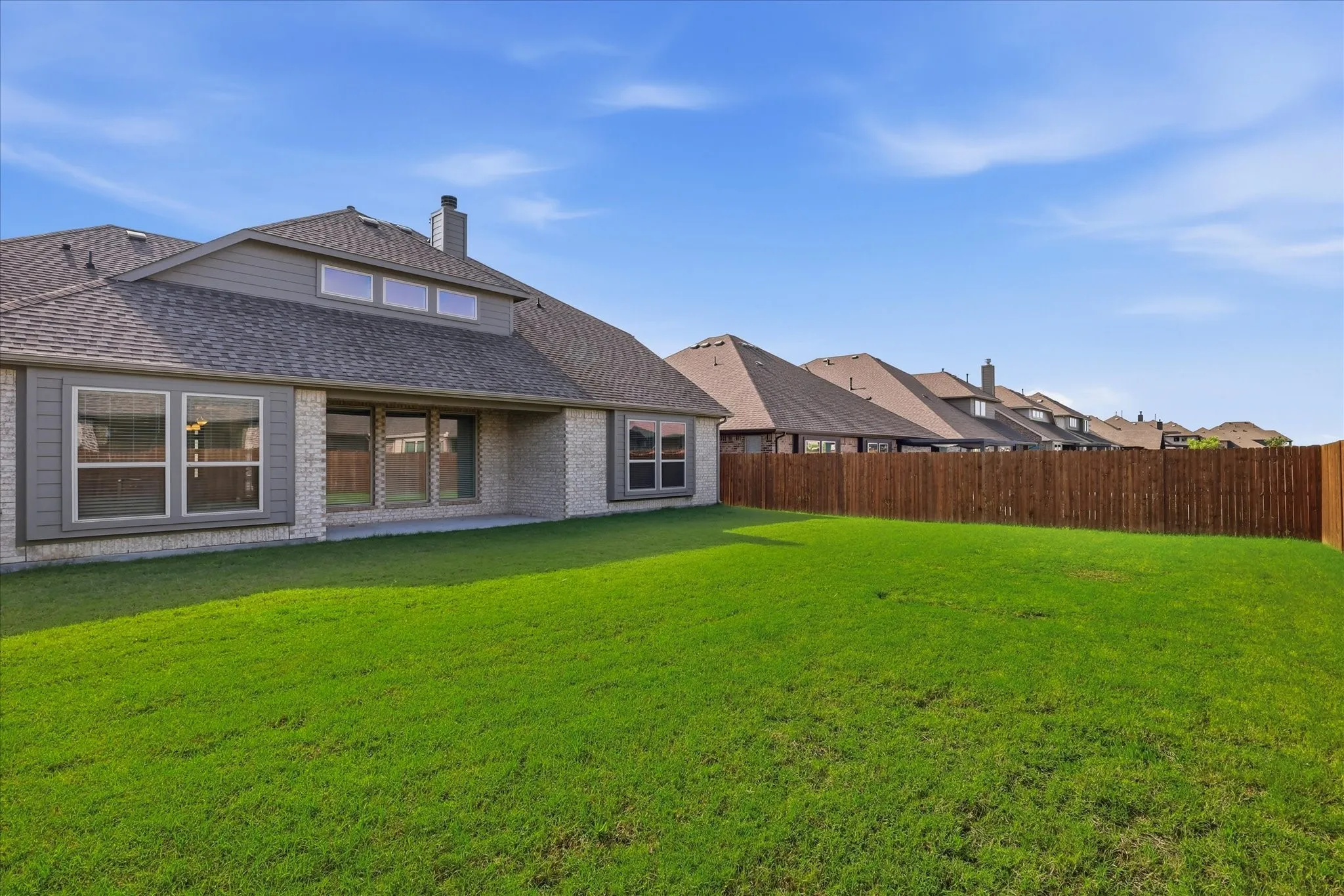 Single Family Residence For Sale in Denton County , 208 Lakewood Lane, Ponder, Texas 76259, 5 Bedroom, 4 Bathroom, 2 Garage spaces, 3,479 Sqft, built in 2023, Price $555,000, mls#21281706, Real Estate Agent in Ponder, Homes For Sale in Denton county, Homes For Sale in Ponder, Realtor in Ponder Texas, Real Estate Brokerage Independent Realty Texas, Luminita Cordes Realtor