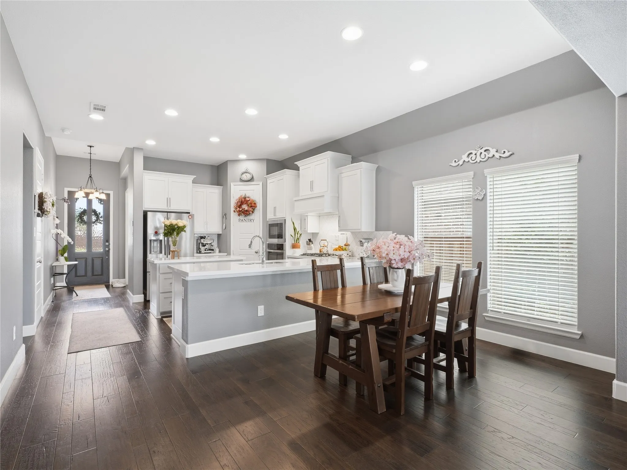 Single Family Residence For Sale in Collin County , 8216 San Bernard, Mc Kinney, Texas 75071, 4 Bedroom, 2 Bathroom, 2 Garage spaces, 1,992 Sqft, built in 2021, mls#21281830, Real Estate Agent in Mc Kinney, Homes For Sale in Collin county, Homes For Sale in Mc Kinney, Realtor in Mc Kinney Texas, Real Estate Brokerage Independent Realty Texas, Luminita Cordes Realtor