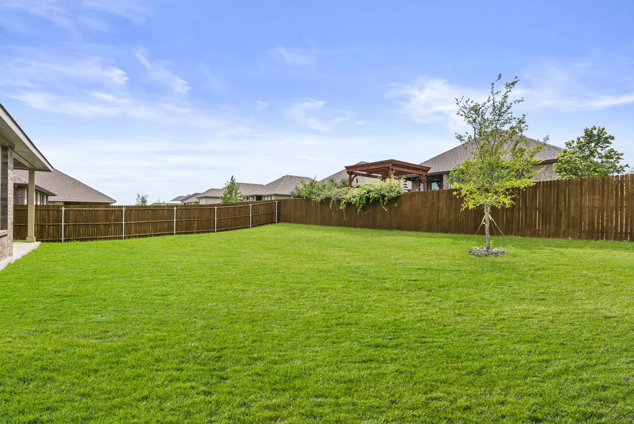 Single Family Residence For Sale in Hood County , 1936 Preakness Drive, Granbury, Texas 76049, 4 Bedroom, 3 Bathroom, 2 Garage spaces, 2,231 Sqft, built in 2025, mls#21283291, Real Estate Agent in Granbury, Homes For Sale in Hood county, Homes For Sale in Granbury, Realtor in Granbury Texas, Real Estate Brokerage Independent Realty Texas, Luminita Cordes Realtor