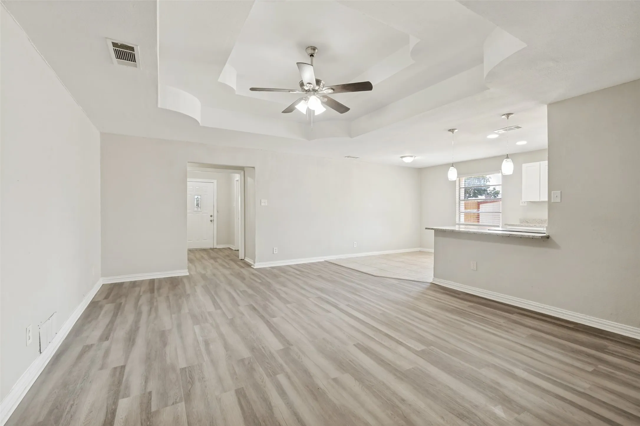 Single Family Residence For Sale in Dallas County , 1317 Mount Vernon Drive, Mesquite, Texas 75149, 4 Bedrooms, 2 Bathrooms, 2 Garage spaces, 2,317 Sqft, built in 1968, Price $360,000, mls#21283239, Real Estate Agent in Mesquite, Homes For Sale in Dallas county, Homes For Sale in Mesquite, Realtor in Mesquite Texas, Real Estate Brokerage Independent Realty Texas, Luminita Cordes Realtor