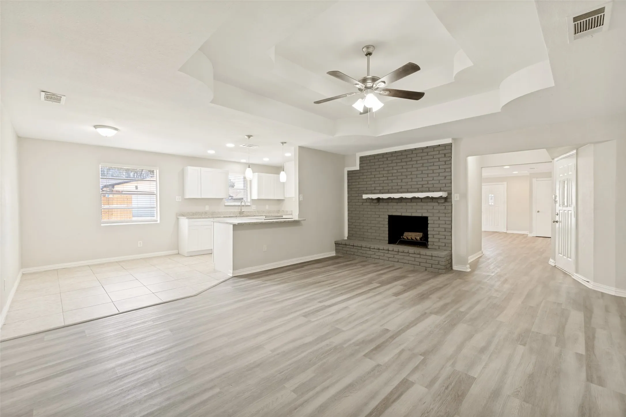 Single Family Residence For Sale in Dallas County , 1317 Mount Vernon Drive, Mesquite, Texas 75149, 4 Bedrooms, 2 Bathrooms, 2 Garage spaces, 2,317 Sqft, built in 1968, Price $360,000, mls#21283239, Real Estate Agent in Mesquite, Homes For Sale in Dallas county, Homes For Sale in Mesquite, Realtor in Mesquite Texas, Real Estate Brokerage Independent Realty Texas, Luminita Cordes Realtor