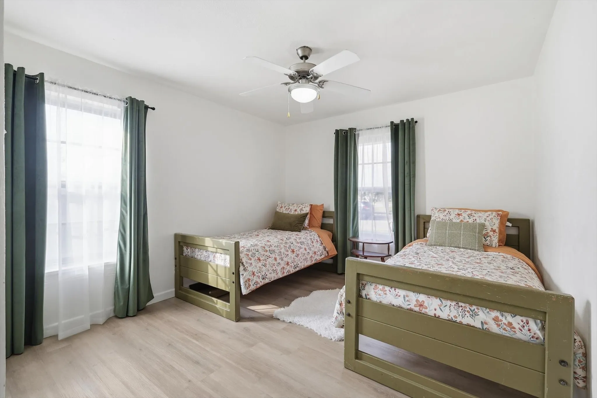 Single Family Residence For Sale in Denton County , 612 N 10th Street, Sanger, Texas 76266, 3 Bedroom, 2 Bathroom, 2 Garage spaces, 1,423 Sqft, built in 1969, Price $255,900, mls#21283293, Real Estate Agent in Sanger, Homes For Sale in Denton county, Homes For Sale in Sanger, Realtor in Sanger Texas, Real Estate Brokerage Independent Realty Texas, Luminita Cordes Realtor