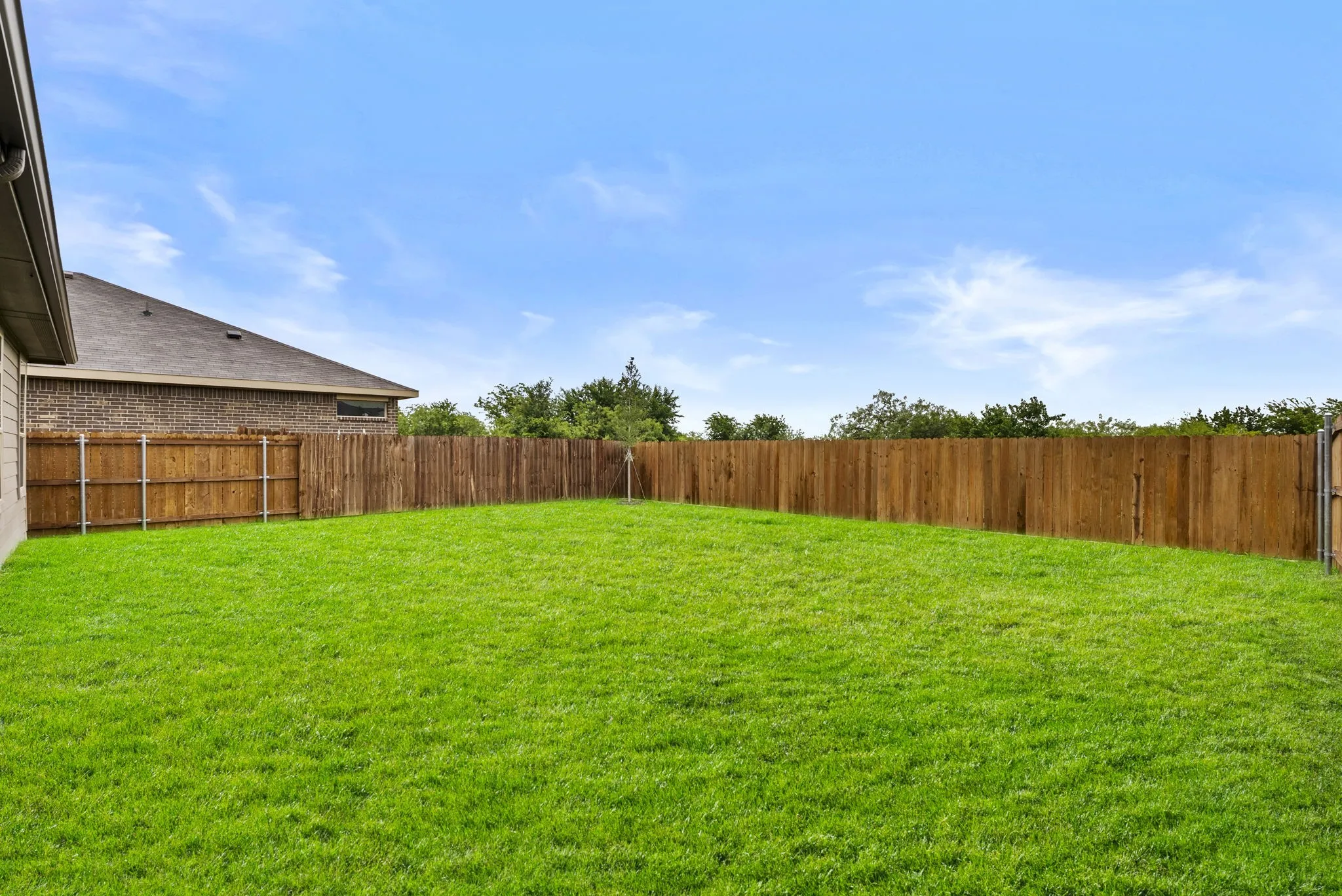 Single Family Residence For Sale in Johnson County , 9705 Austin Hollow Road, Crowley, Texas 76036, 3 Bedrooms, 2 Bathrooms, 2 Garage spaces, 1,446 Sqft, built in 2025, Price $324,500, mls#21283305, Real Estate Agent in Crowley, Homes For Sale in Johnson county, Homes For Sale in Crowley, Realtor in Crowley Texas, Real Estate Brokerage Independent Realty Texas, Luminita Cordes Realtor