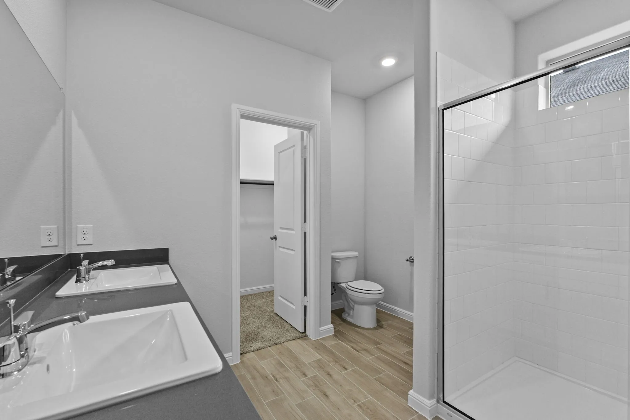 Single Family Residence For Sale in Johnson County , 9705 Austin Hollow Road, Crowley, Texas 76036, 3 Bedrooms, 2 Bathrooms, 2 Garage spaces, 1,446 Sqft, built in 2025, Price $324,500, mls#21283305, Real Estate Agent in Crowley, Homes For Sale in Johnson county, Homes For Sale in Crowley, Realtor in Crowley Texas, Real Estate Brokerage Independent Realty Texas, Luminita Cordes Realtor