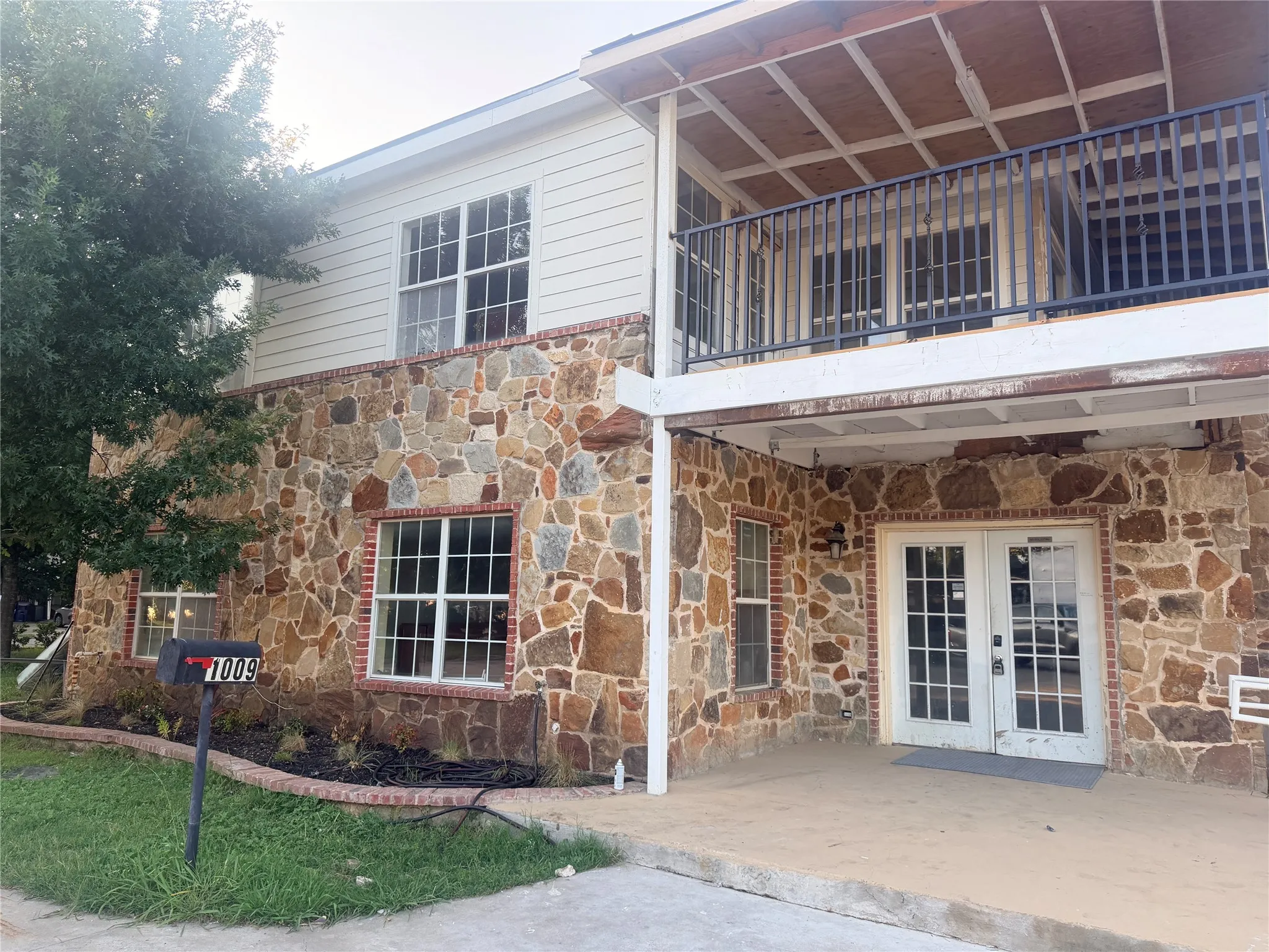 Retail For Rent in Collin County , 1009 N Tennessee Street, Mc Kinney, Texas 75069, 0, 0, Garage spaces, 0 Sqft, built in 1950, mls#21283264, Real Estate Agent in Mc Kinney, Homes For Rent in Collin county, Homes For Rent in Mc Kinney, Realtor in Mc Kinney Texas, Real Estate Brokerage Independent Realty Texas, Luminita Cordes Realtor