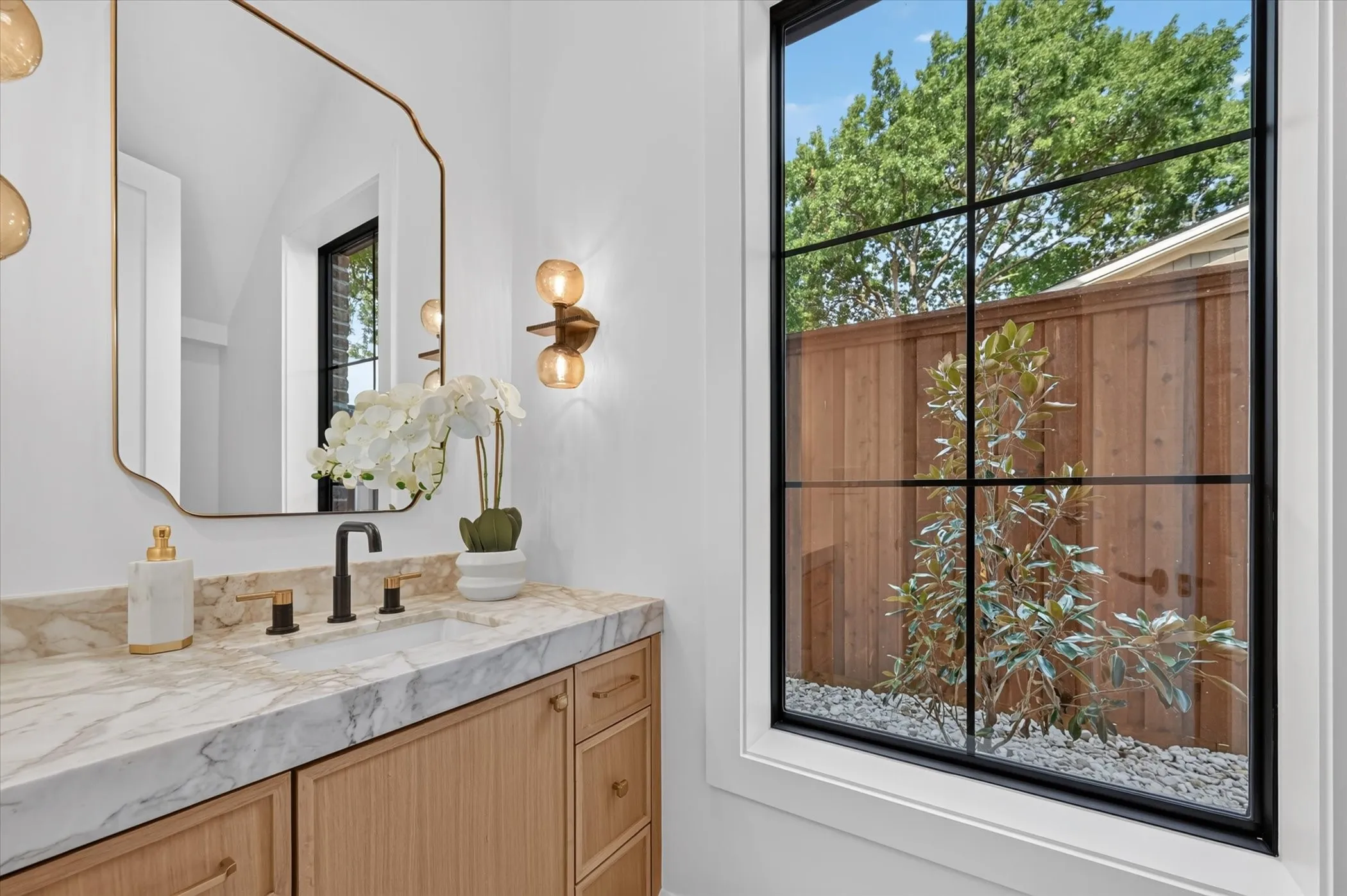 Single Family Residence For Sale in Dallas County , 10140 Lakemere Drive, Dallas, Texas 75238, 5 Bedroom, 4 Bathroom, 2 Garage spaces, 4,232 Sqft, built in 2026, Price $1,785,000, mls#21283326, Real Estate Agent in Dallas, Homes For Sale in Dallas county, Homes For Sale in Dallas, Realtor in Dallas Texas, Real Estate Brokerage Independent Realty Texas, Luminita Cordes Realtor