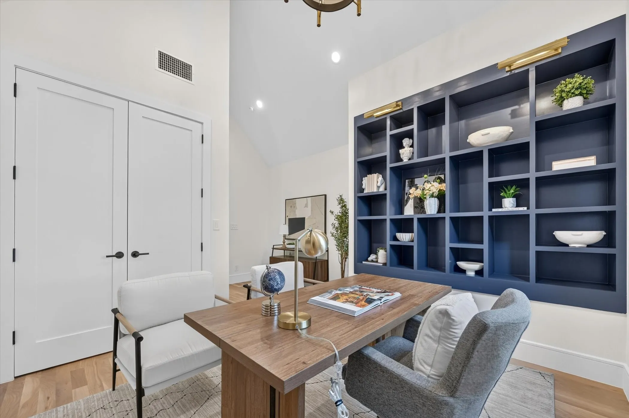Single Family Residence For Sale in Dallas County , 10140 Lakemere Drive, Dallas, Texas 75238, 5 Bedroom, 4 Bathroom, 2 Garage spaces, 4,232 Sqft, built in 2026, Price $1,785,000, mls#21283326, Real Estate Agent in Dallas, Homes For Sale in Dallas county, Homes For Sale in Dallas, Realtor in Dallas Texas, Real Estate Brokerage Independent Realty Texas, Luminita Cordes Realtor