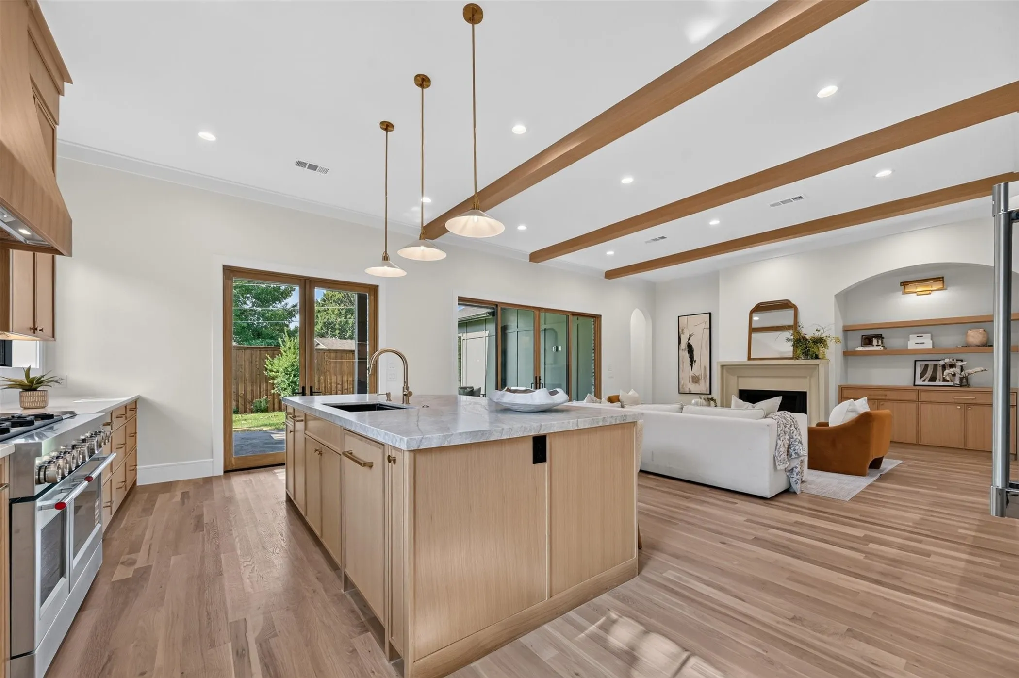 Single Family Residence For Sale in Dallas County , 10140 Lakemere Drive, Dallas, Texas 75238, 5 Bedroom, 4 Bathroom, 2 Garage spaces, 4,232 Sqft, built in 2026, Price $1,785,000, mls#21283326, Real Estate Agent in Dallas, Homes For Sale in Dallas county, Homes For Sale in Dallas, Realtor in Dallas Texas, Real Estate Brokerage Independent Realty Texas, Luminita Cordes Realtor