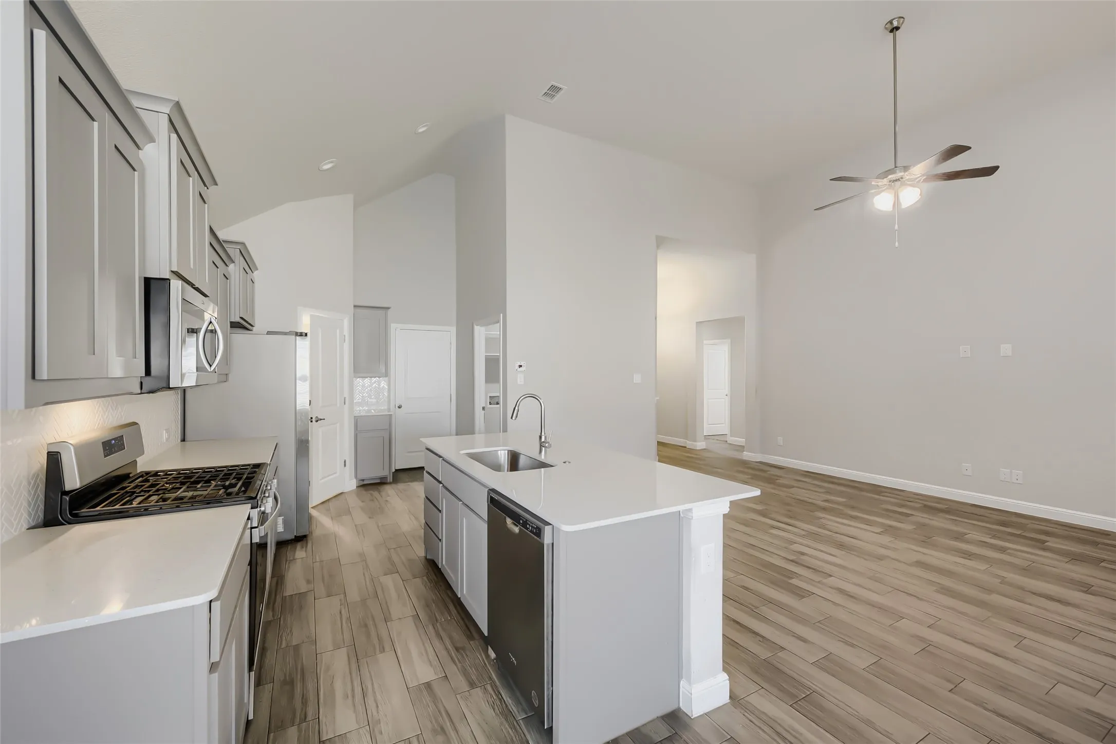 Single Family Residence For Sale in Denton County , 1705 Stetson Street, Northlake, Texas 76247, 4 Bedroom, 2 Bathroom, Garage spaces, 1,806 Sqft, built in 2021, mls#21261625, Real Estate Agent in Northlake, Homes For Sale in Denton county, Homes For Sale in Northlake, Realtor in Northlake Texas, Real Estate Brokerage Independent Realty Texas, Luminita Cordes Realtor