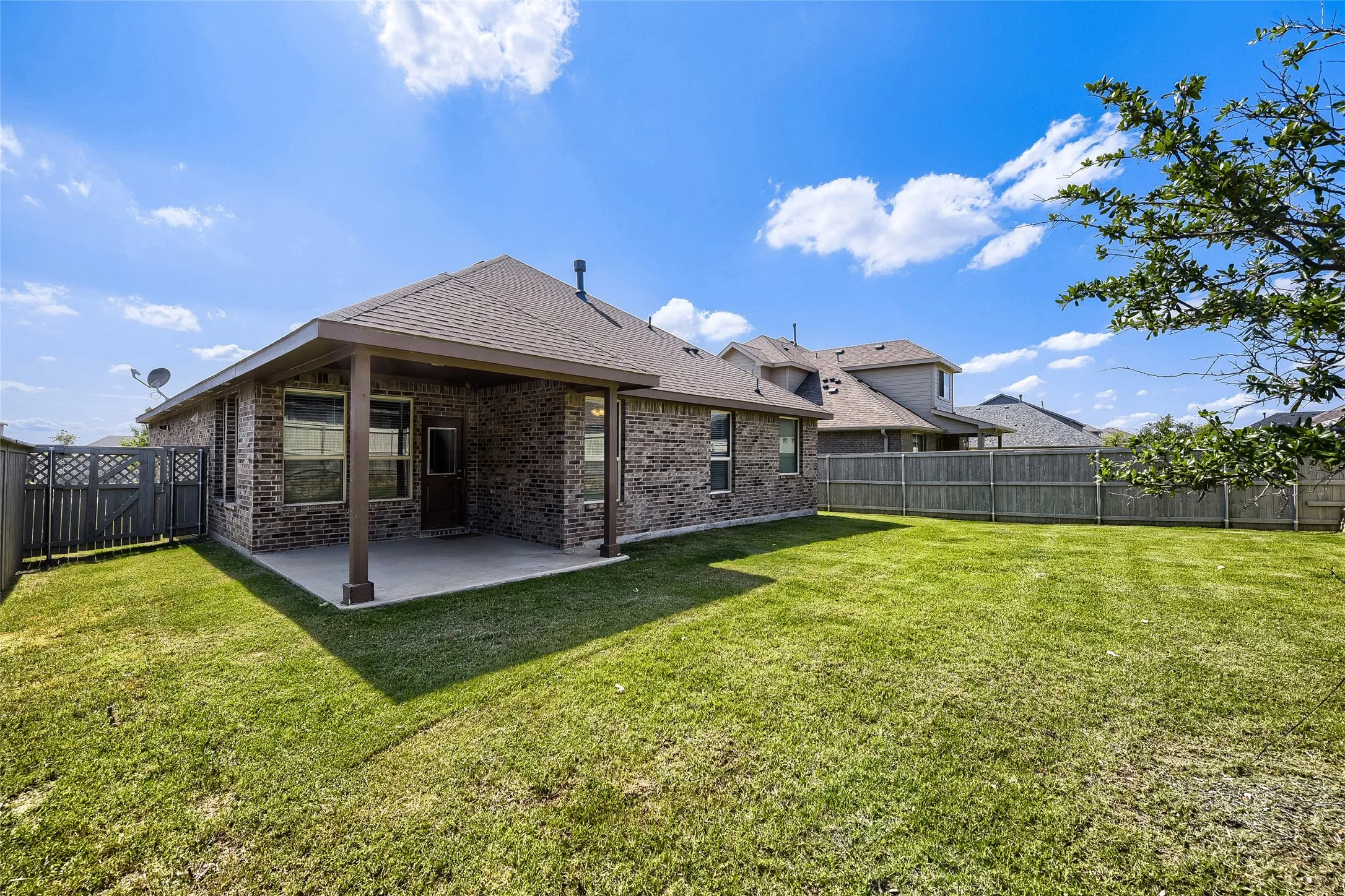 Single Family Residence For Sale in Denton County , 1705 Stetson Street, Northlake, Texas 76247, 4 Bedroom, 2 Bathroom, Garage spaces, 1,806 Sqft, built in 2021, mls#21261625, Real Estate Agent in Northlake, Homes For Sale in Denton county, Homes For Sale in Northlake, Realtor in Northlake Texas, Real Estate Brokerage Independent Realty Texas, Luminita Cordes Realtor