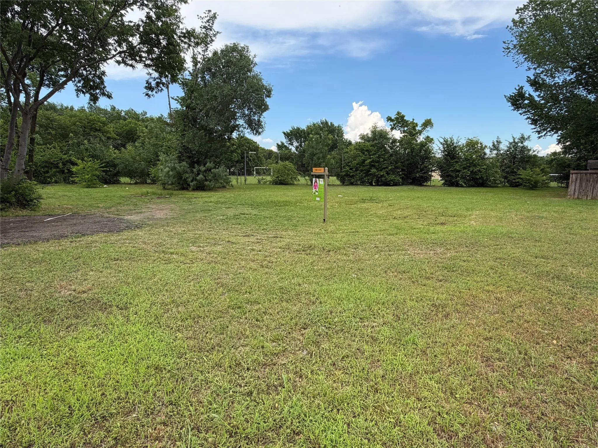 Unimproved Land For Sale in Dallas County , 10333 Abraham Road, Dallas, Texas 75227, 0, 0, Garage spaces, 0 Sqft, built in 0, mls#21277197, Real Estate Agent in Dallas, Homes For Sale in Dallas county, Homes For Sale in Dallas, Realtor in Dallas Texas, Real Estate Brokerage Independent Realty Texas, Luminita Cordes Realtor