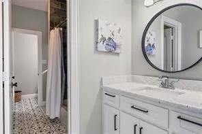 Single Family Residence For Sale in Ellis County , 1110 Bryson Lane, Midlothian, Texas 76065, 6 Bedrooms, 6 Bathrooms, 3 Garage spaces, 7,720 Sqft, built in 1999, Price $1,224,900, mls#21283343, Real Estate Agent in Midlothian, Homes For Sale in Ellis county, Homes For Sale in Midlothian, Realtor in Midlothian Texas, Real Estate Brokerage Independent Realty Texas, Luminita Cordes Realtor