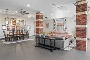 Single Family Residence For Sale in Ellis County , 1110 Bryson Lane, Midlothian, Texas 76065, 6 Bedrooms, 6 Bathrooms, 3 Garage spaces, 7,720 Sqft, built in 1999, Price $1,224,900, mls#21283343, Real Estate Agent in Midlothian, Homes For Sale in Ellis county, Homes For Sale in Midlothian, Realtor in Midlothian Texas, Real Estate Brokerage Independent Realty Texas, Luminita Cordes Realtor