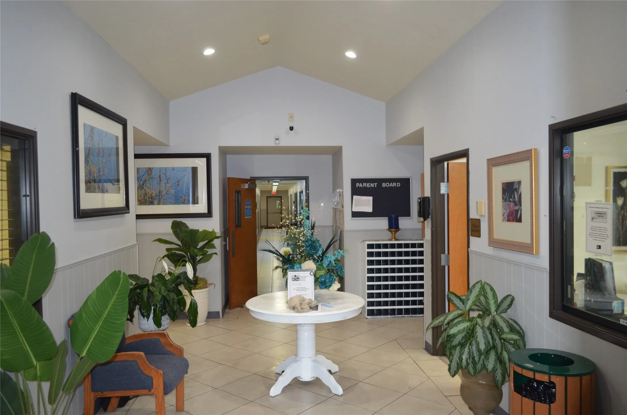 Business For Rent in Dallas County , 1000 E Red Bird Lane C, Dallas, Texas 75241, 0, 0, Garage spaces, 0 Sqft, built in 2013, Price $21,000, mls#21277404, Real Estate Agent in Dallas, Homes For Rent in Dallas county, Homes For Rent in Dallas, Realtor in Dallas Texas, Real Estate Brokerage Independent Realty Texas, Luminita Cordes Realtor