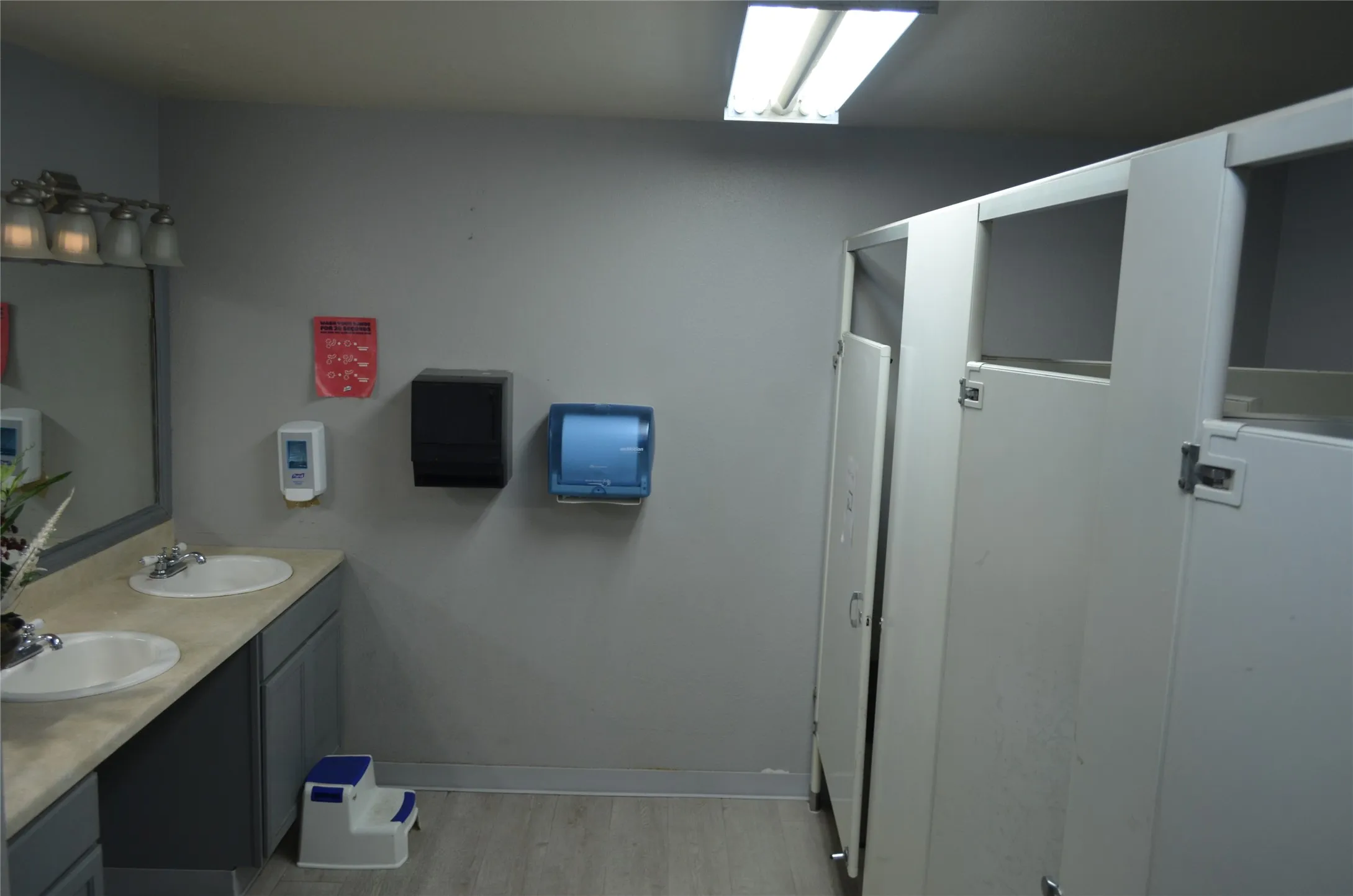 Girl Bathroom