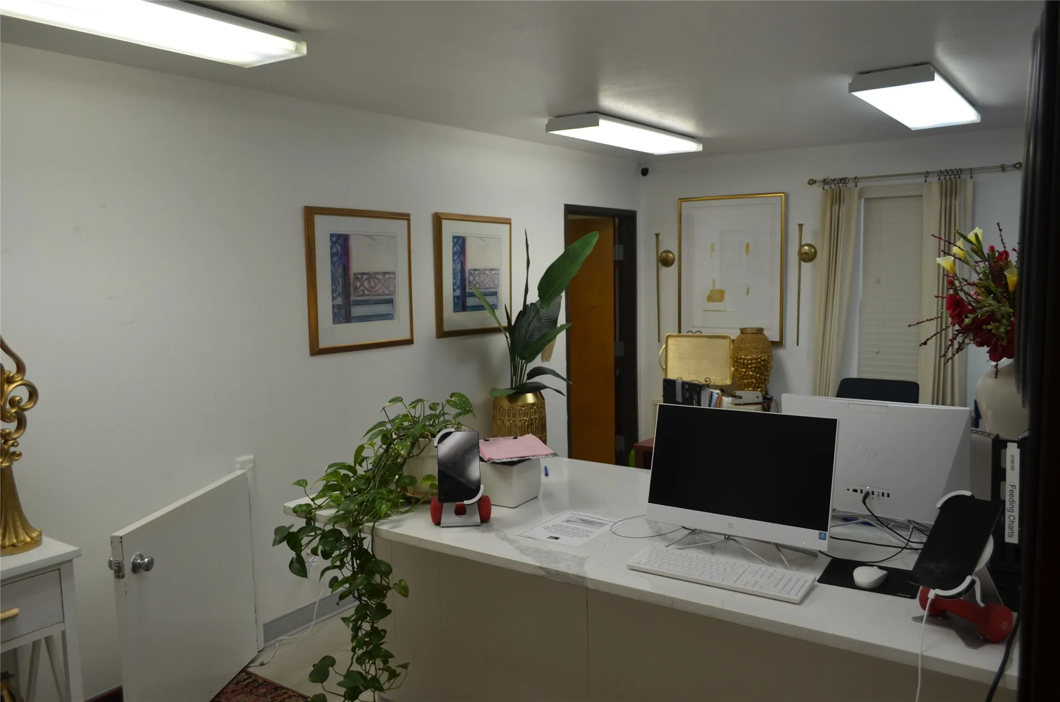 Business For Rent in Dallas County , 1000 E Red Bird Lane C, Dallas, Texas 75241, 0, 0, Garage spaces, 0 Sqft, built in 2013, Price $21,000, mls#21277404, Real Estate Agent in Dallas, Homes For Rent in Dallas county, Homes For Rent in Dallas, Realtor in Dallas Texas, Real Estate Brokerage Independent Realty Texas, Luminita Cordes Realtor